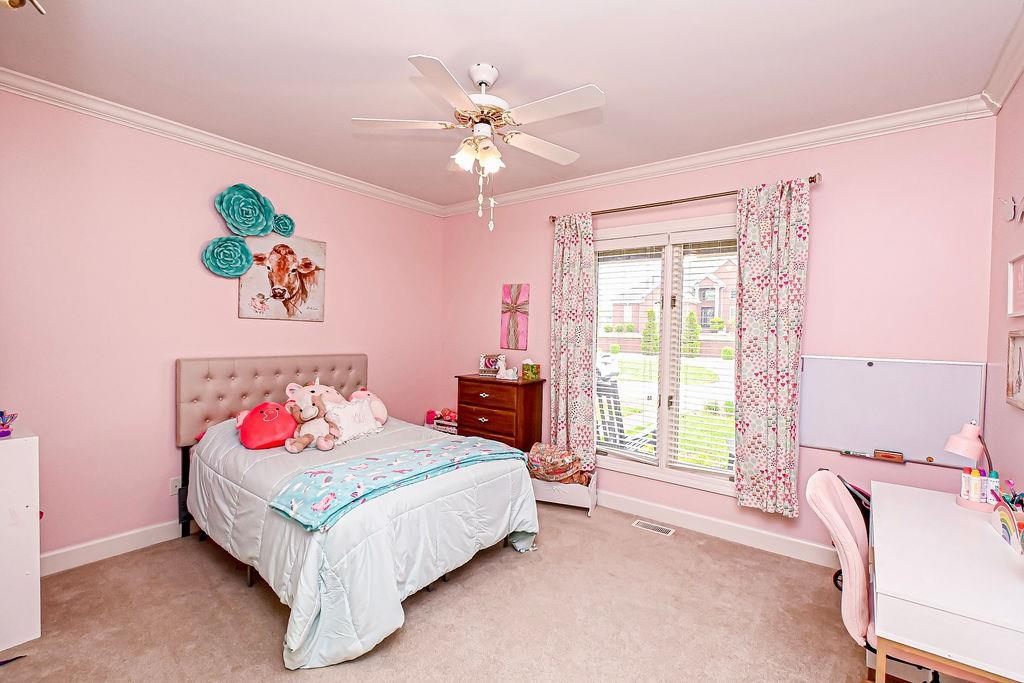 6719 Barcroft Drive, Owensboro, Kentucky 42303, 5 Bedrooms Bedrooms, ,3 BathroomsBathrooms,Single Family Residence,For Sale,Barcroft Drive,89500