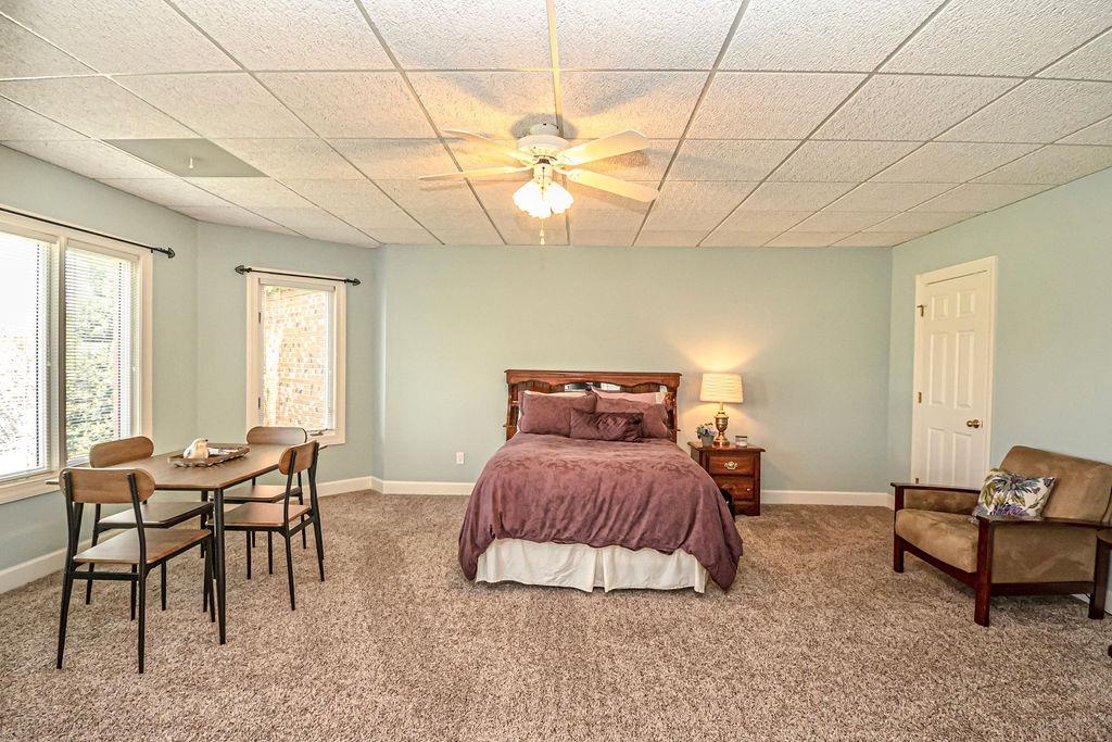 6719 Barcroft Drive, Owensboro, Kentucky 42303, 5 Bedrooms Bedrooms, ,3 BathroomsBathrooms,Single Family Residence,For Sale,Barcroft Drive,89500
