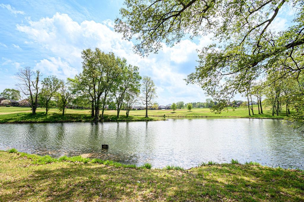 6719 Barcroft Drive, Owensboro, Kentucky 42303, 5 Bedrooms Bedrooms, ,3 BathroomsBathrooms,Single Family Residence,For Sale,Barcroft Drive,89500