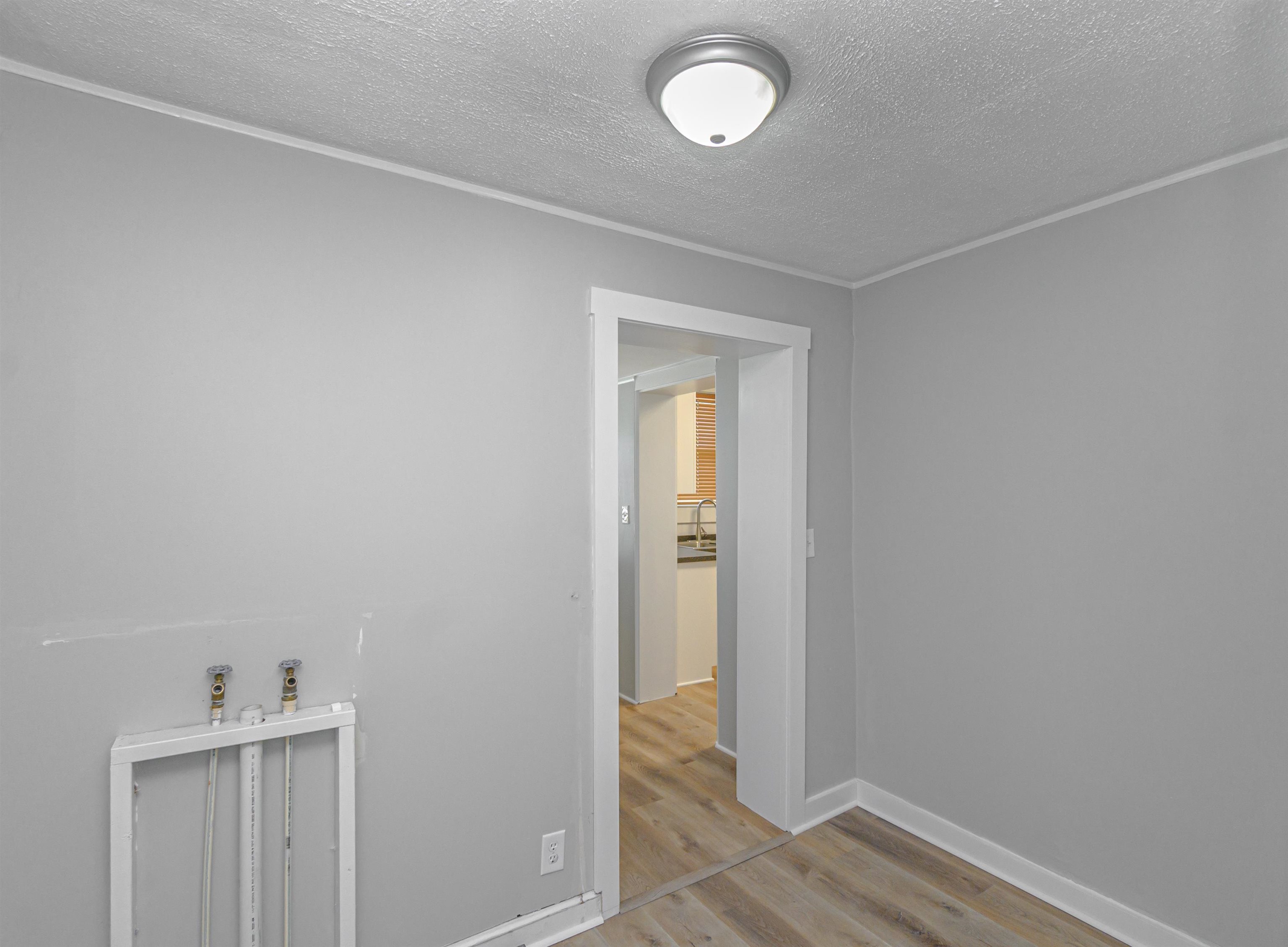 104 25th Street, Owensboro, Kentucky 42303, 3 Bedrooms Bedrooms, ,1 BathroomBathrooms,Single Family Residence,For Sale,25th Street,89501