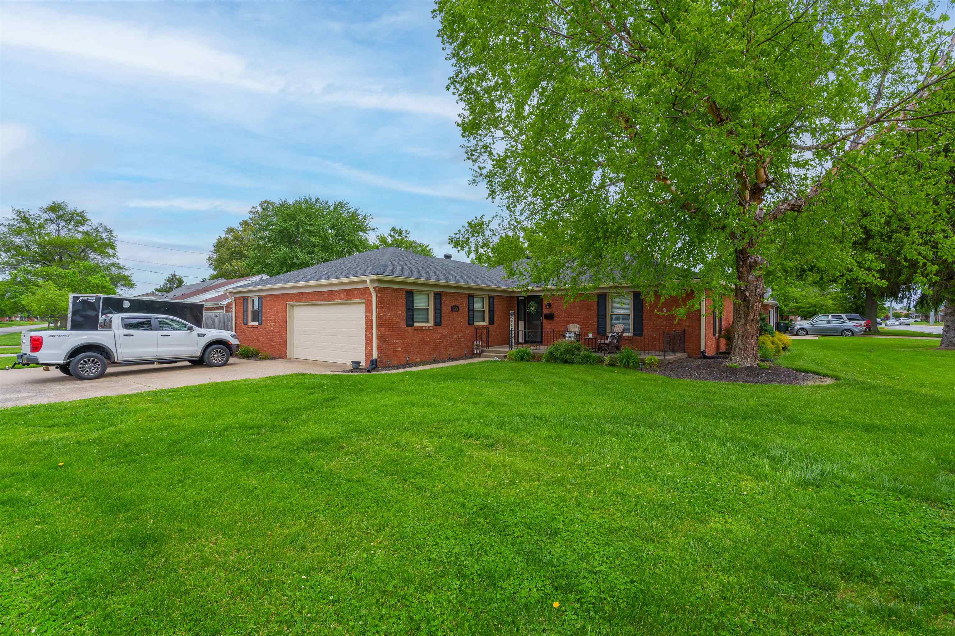 1525 Tamarack Rd, Owensboro, Kentucky 42301, 3 Bedrooms Bedrooms, ,2 BathroomsBathrooms,Single Family Residence,For Sale,Tamarack Rd,89503