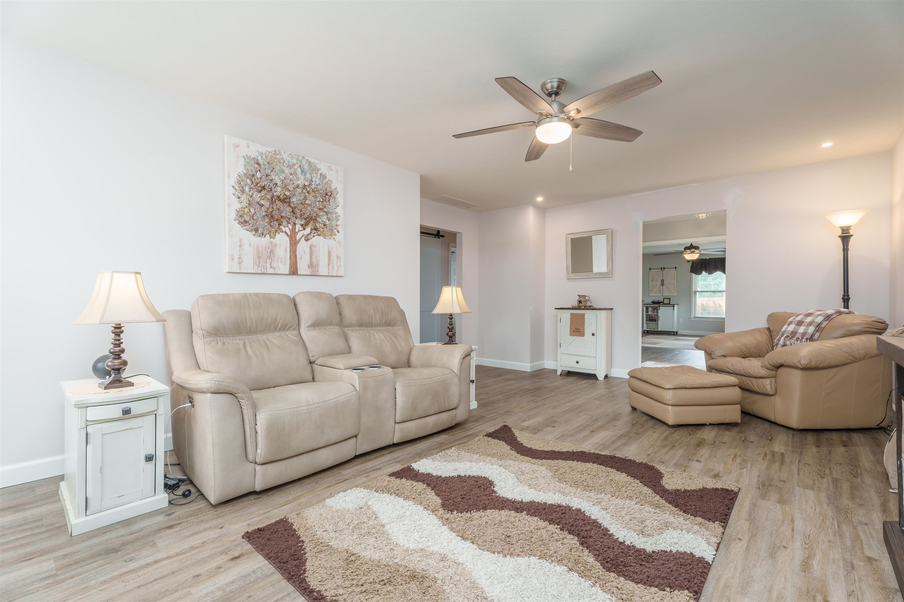 1525 Tamarack Rd, Owensboro, Kentucky 42301, 3 Bedrooms Bedrooms, ,2 BathroomsBathrooms,Single Family Residence,For Sale,Tamarack Rd,89503