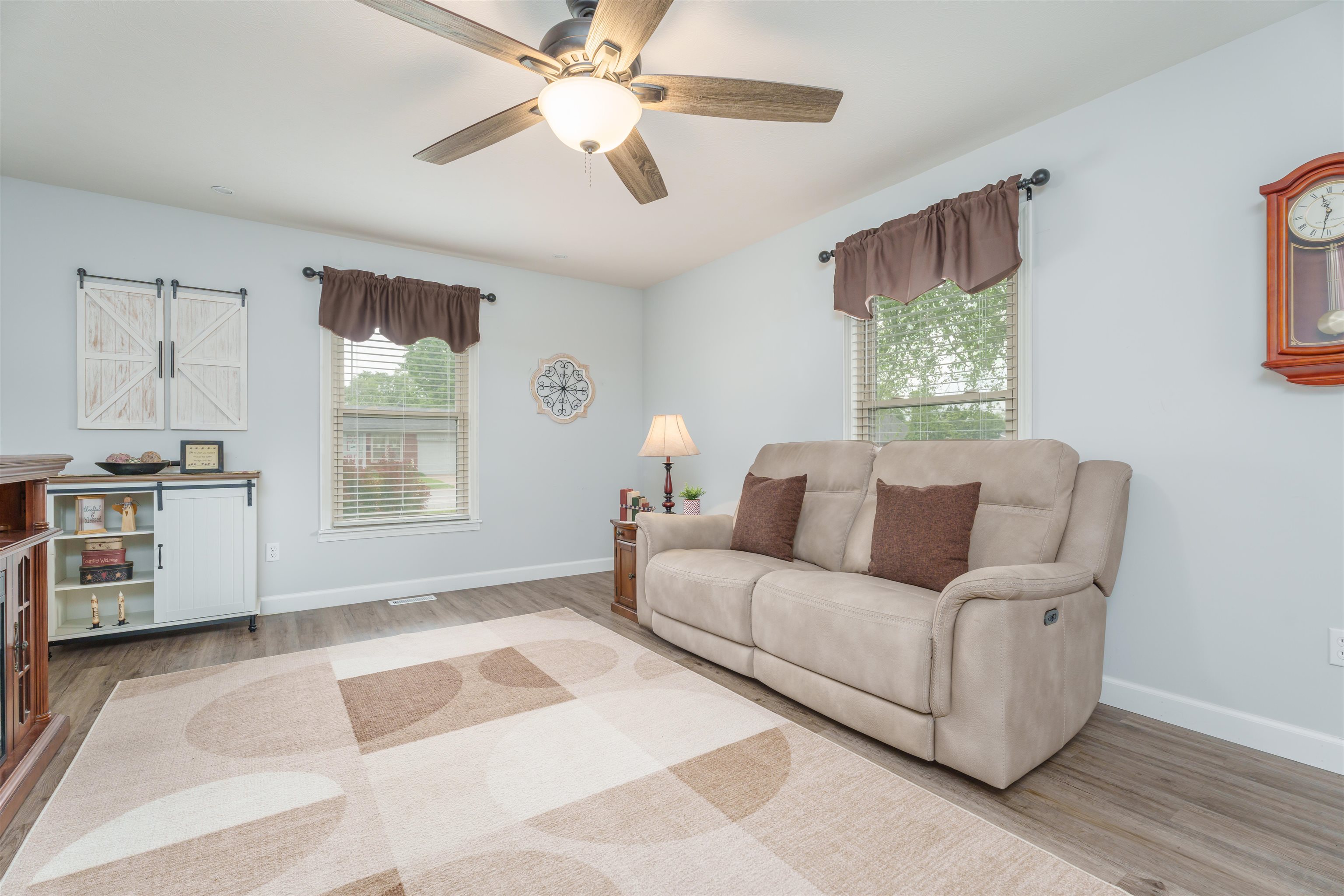 1525 Tamarack Rd, Owensboro, Kentucky 42301, 3 Bedrooms Bedrooms, ,2 BathroomsBathrooms,Single Family Residence,For Sale,Tamarack Rd,89503