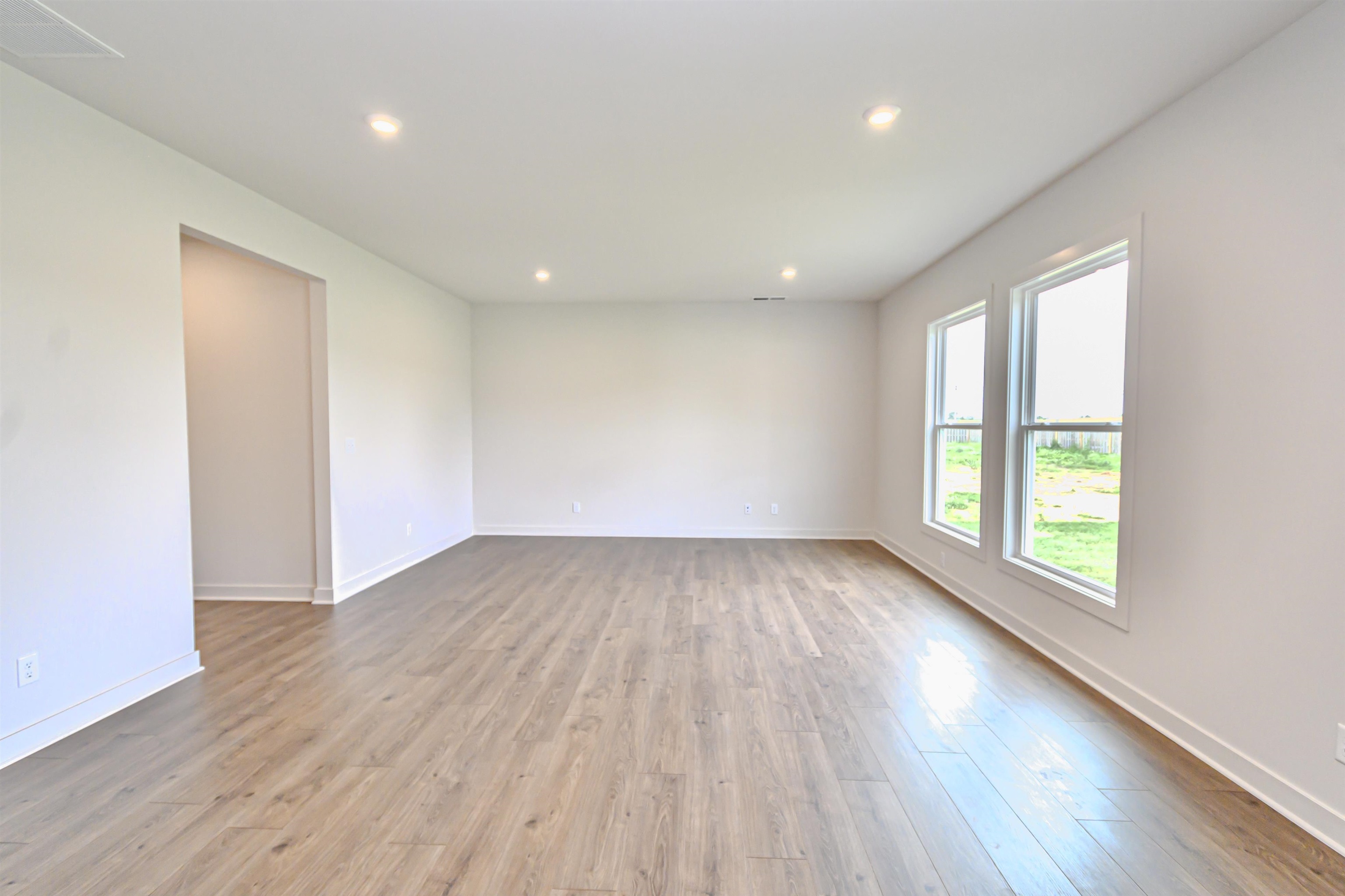 6698 Jessica Ln, Owensboro, Kentucky 42303, 4 Bedrooms Bedrooms, ,2 BathroomsBathrooms,Single Family Residence,For Sale,Jessica Ln,89504