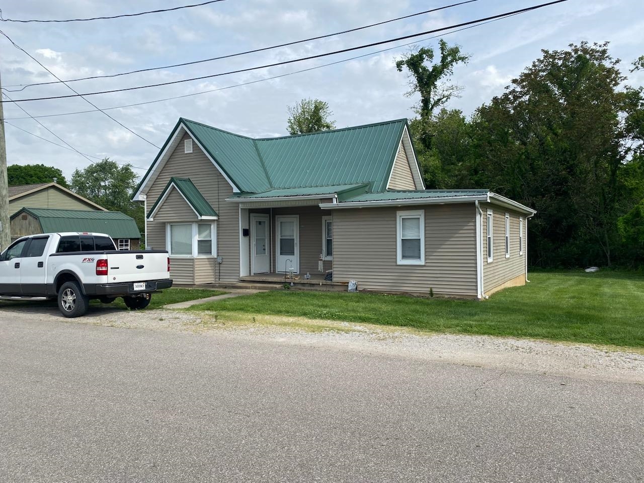 603 Jefferson St, Rockport, Indiana 47635, 4 Bedrooms Bedrooms, ,1 BathroomBathrooms,Single Family Residence,For Sale,Jefferson St,89511