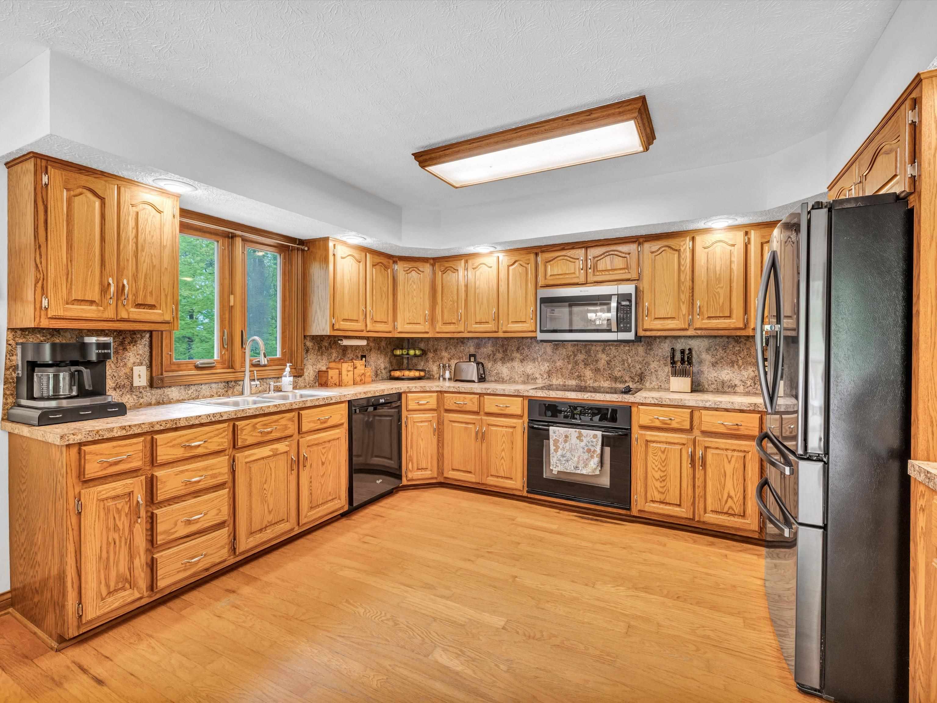 8464 Kentucky 764, Whitesville, Kentucky 42378, 3 Bedrooms Bedrooms, ,2 BathroomsBathrooms,Single Family Residence,For Sale,Kentucky 764,89528