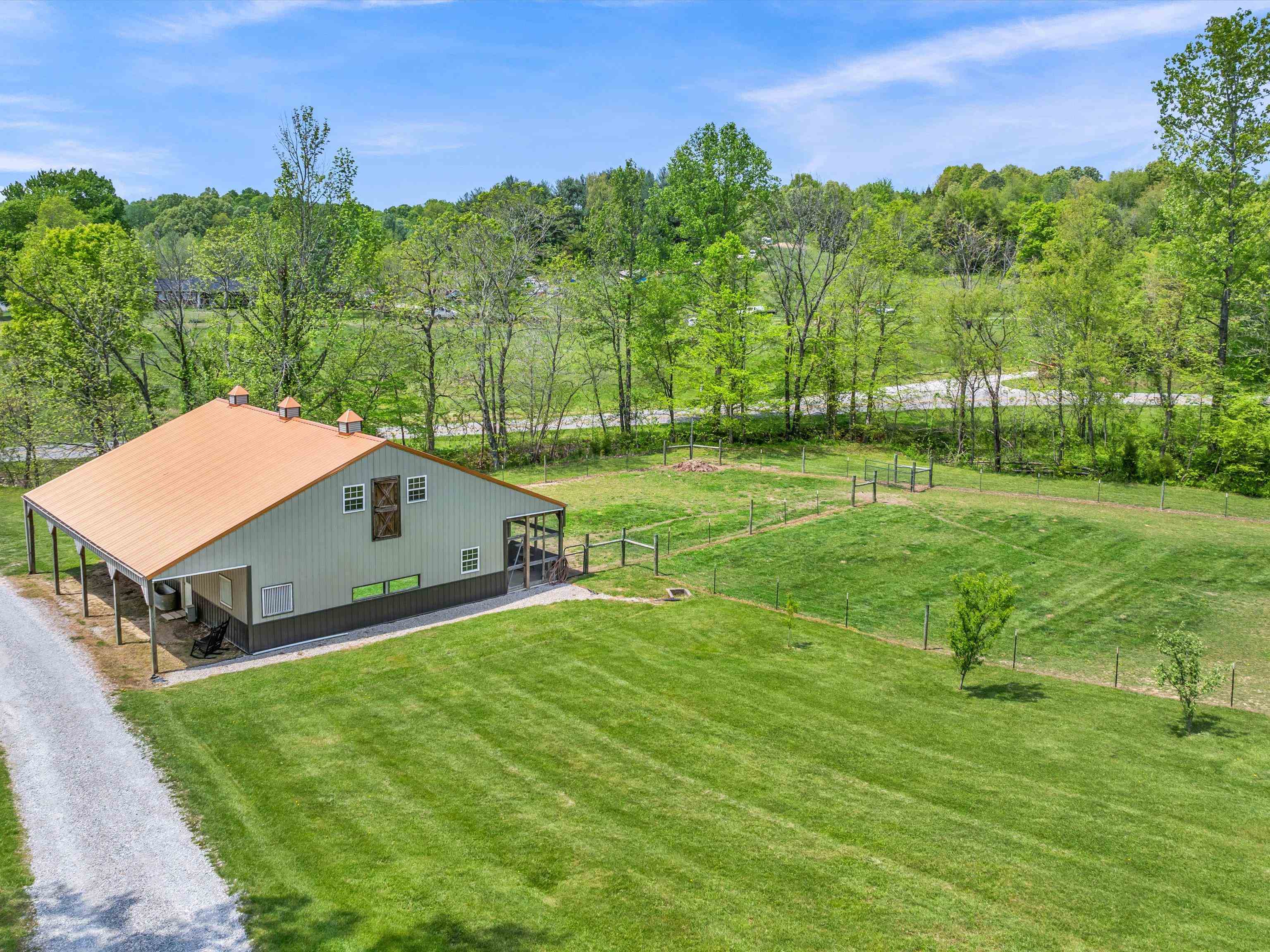 8464 Kentucky 764, Whitesville, Kentucky 42378, 3 Bedrooms Bedrooms, ,2 BathroomsBathrooms,Single Family Residence,For Sale,Kentucky 764,89528