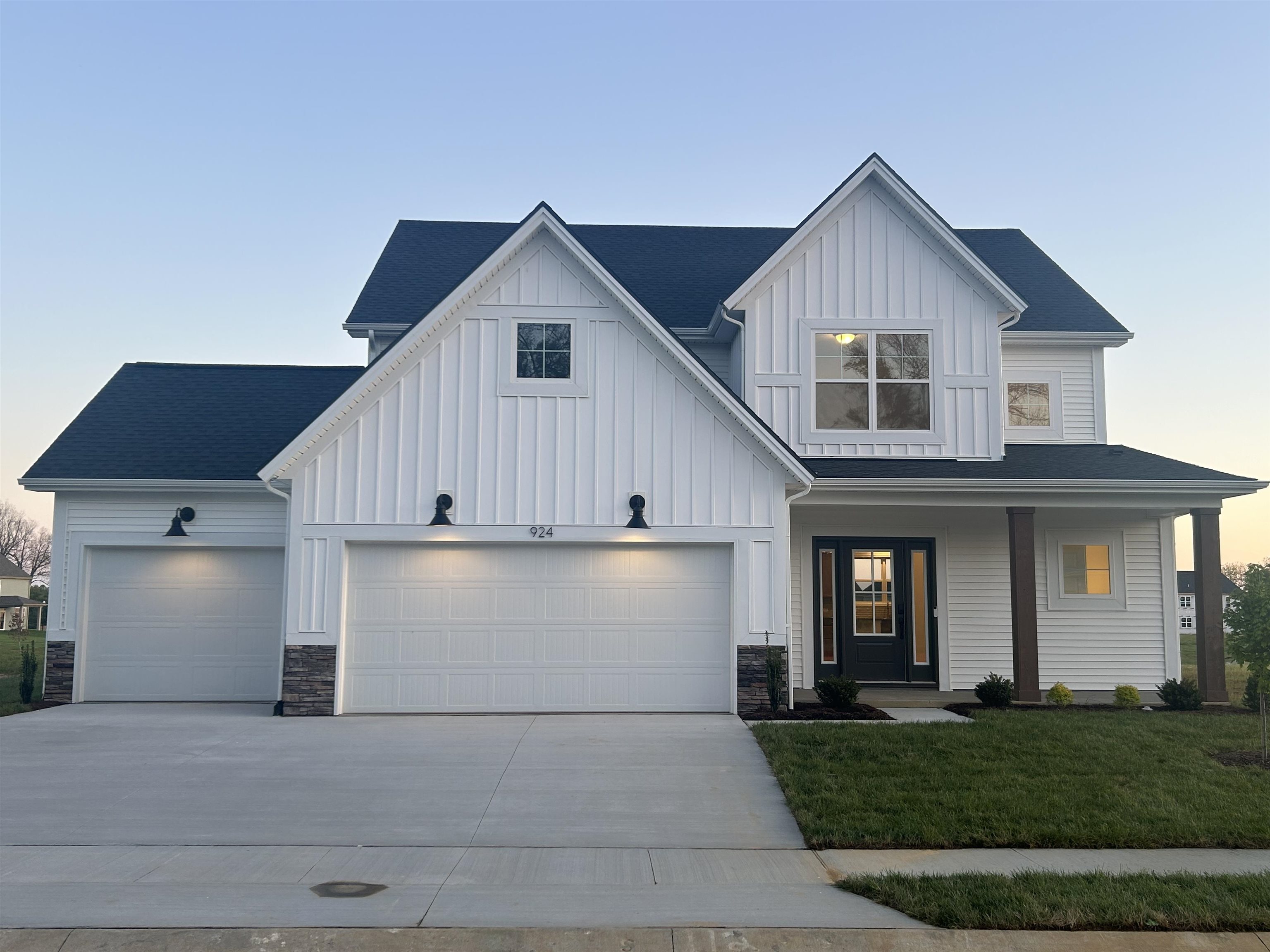 924 Onyx Lane, Owensboro, Kentucky 42301, 4 Bedrooms Bedrooms, ,2 BathroomsBathrooms,Single Family Residence,For Sale,Onyx Lane,89531
