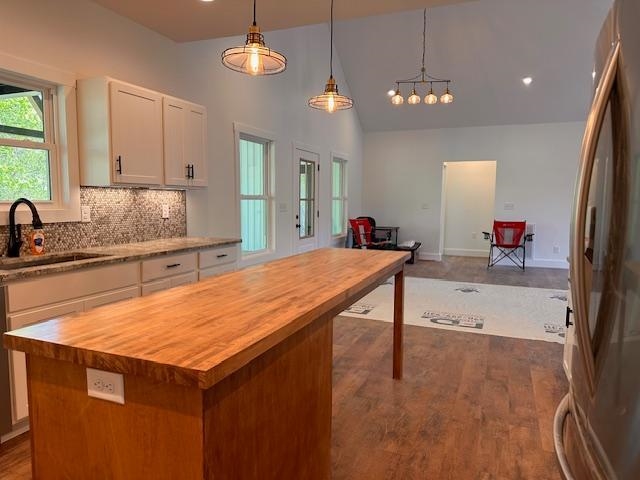 849 Indian Valley Rd, Falls of Rough, Kentucky 40119, 3 Bedrooms Bedrooms, ,2 BathroomsBathrooms,Single Family Residence,For Sale,Indian Valley Rd,89535