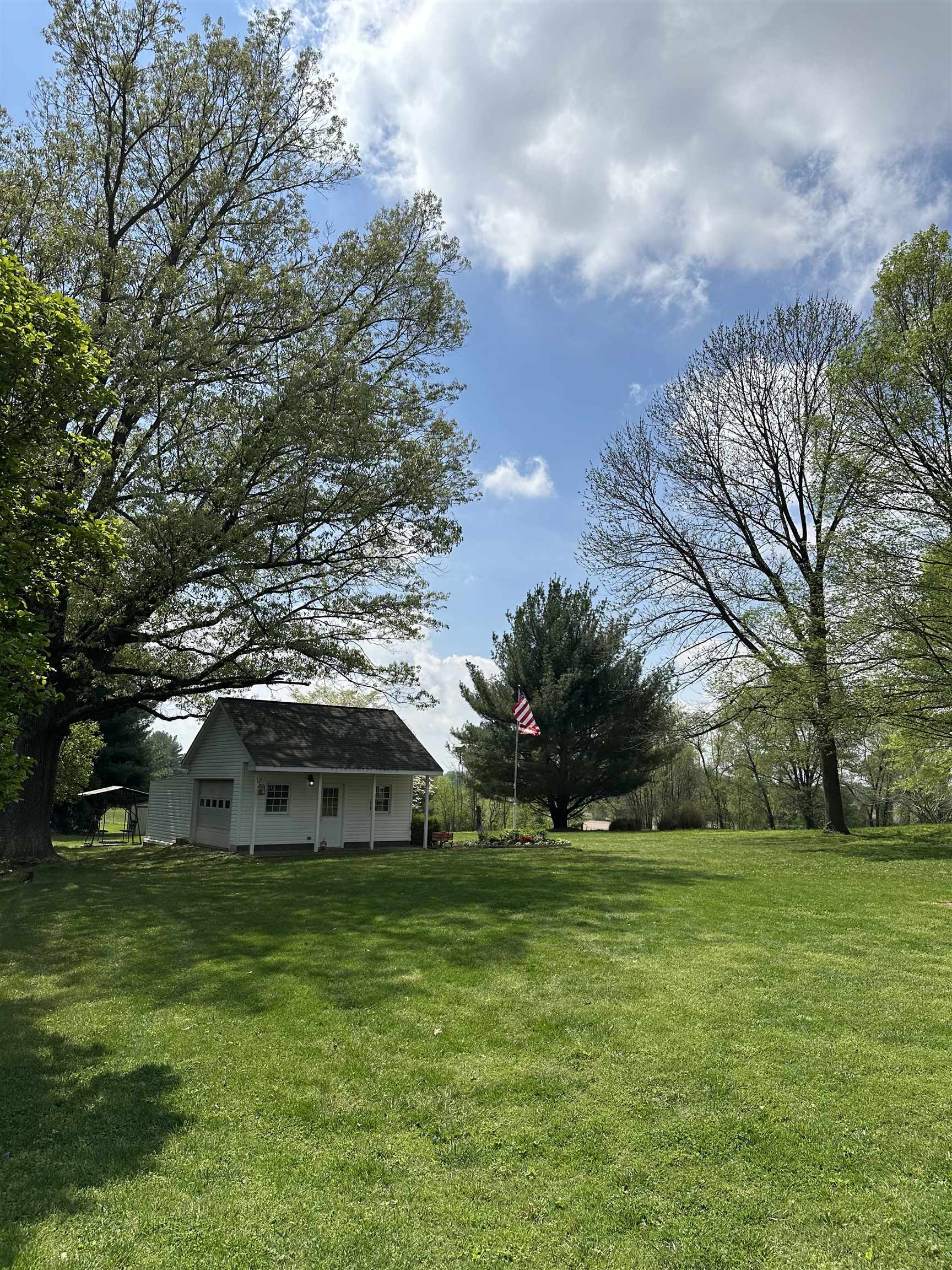 6014 Old Hwy 54, Philpot, Kentucky 42366, 2 Bedrooms Bedrooms, ,1 BathroomBathrooms,Single Family Residence,For Sale,Old Hwy 54,89542