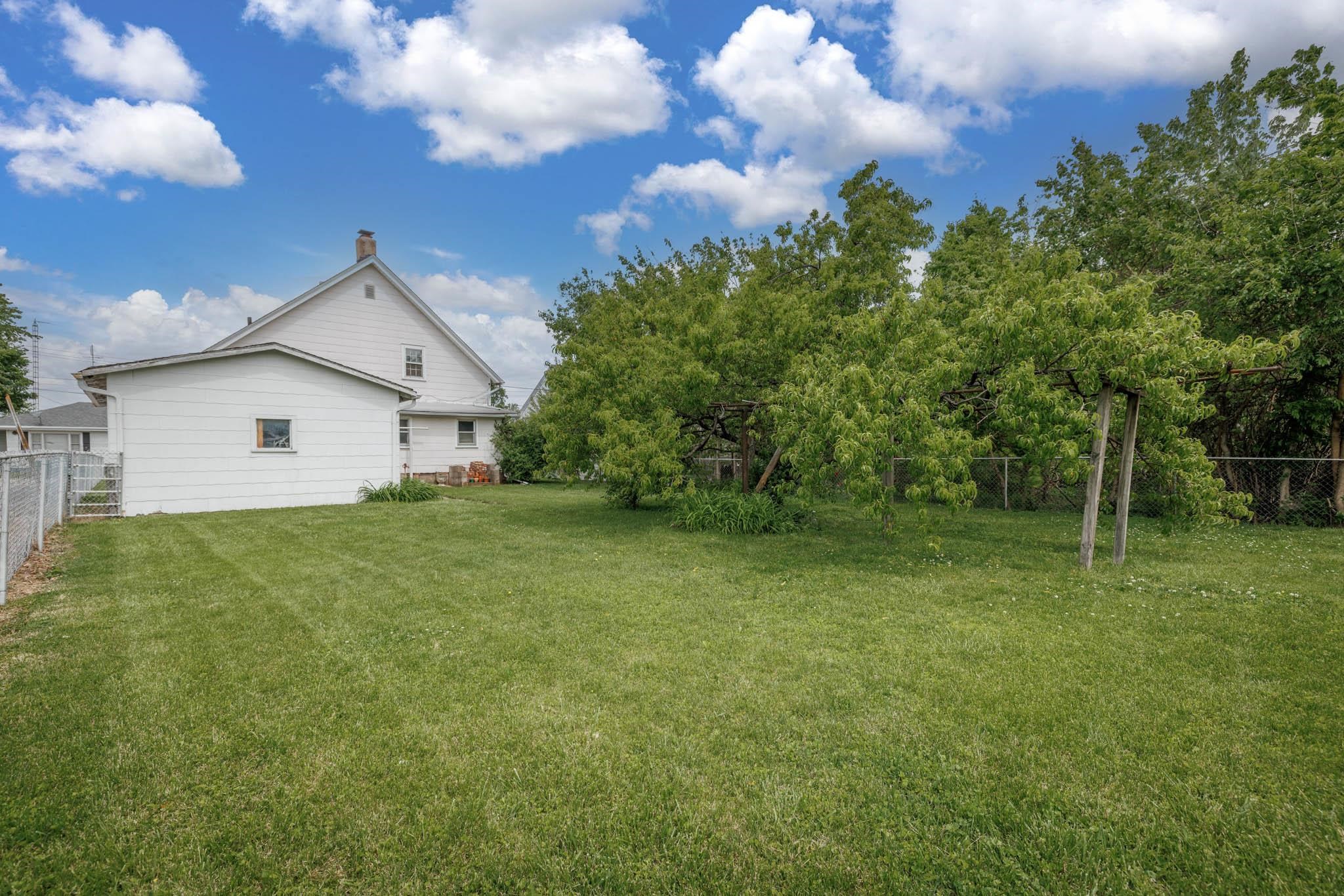 1608 Monarch Ave, Owensboro, Kentucky 42303, 3 Bedrooms Bedrooms, ,1 BathroomBathrooms,Single Family Residence,For Sale,Monarch Ave,89543