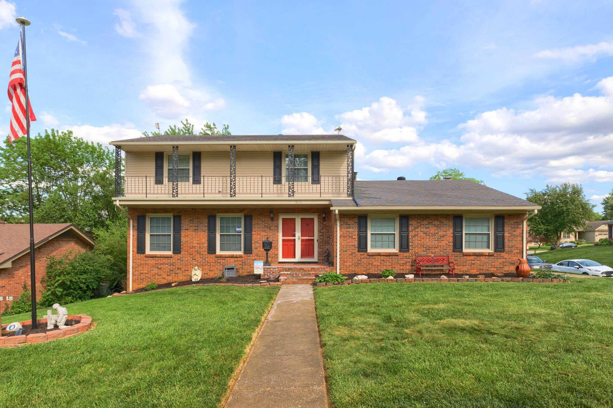 1806 Fawn Dr, Owensboro, Kentucky 42303, 4 Bedrooms Bedrooms, ,3 BathroomsBathrooms,Single Family Residence,For Sale,Fawn Dr,89547