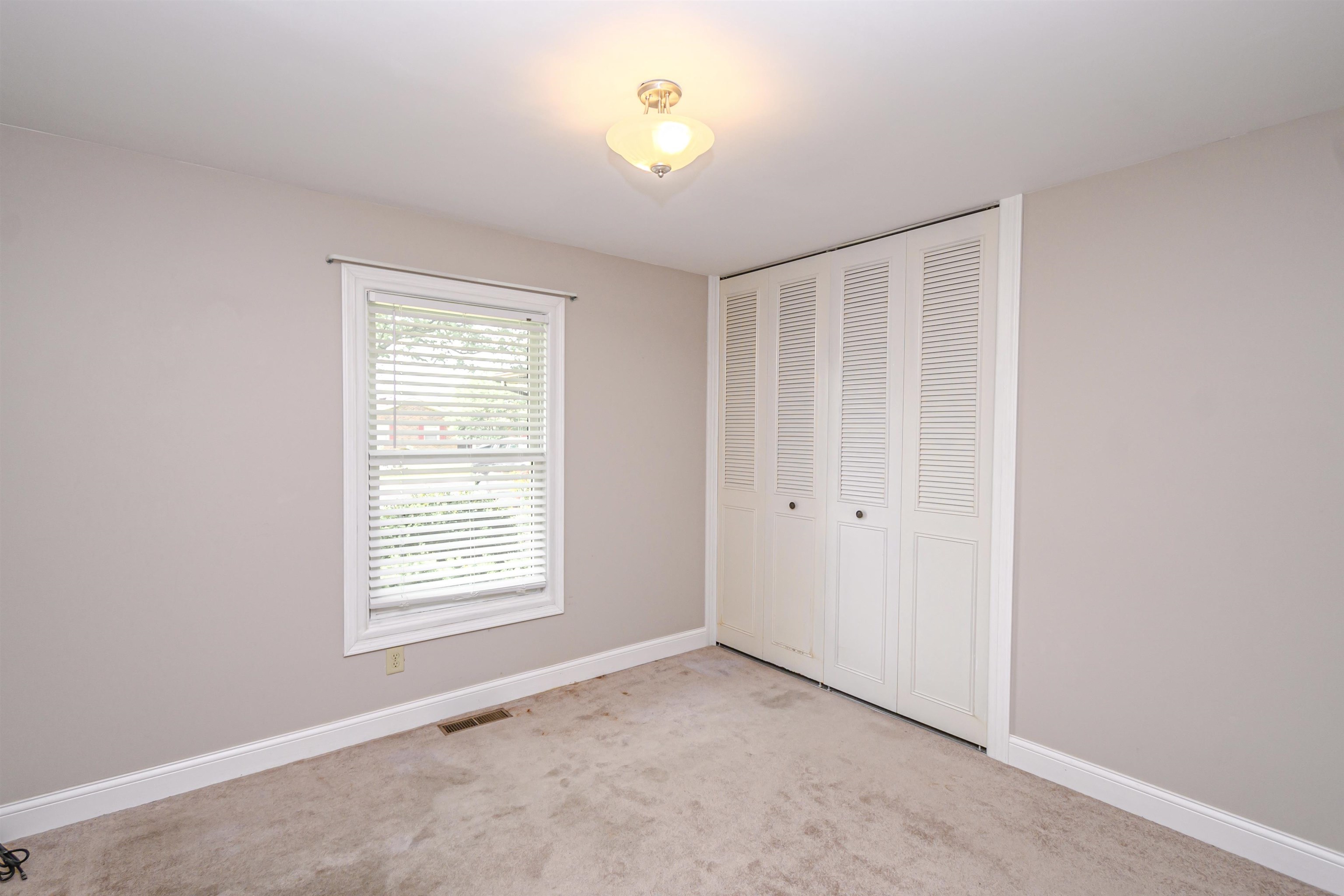 2623 Kingman Loop, Owensboro, Kentucky 42301, 4 Bedrooms Bedrooms, ,2 BathroomsBathrooms,Single Family Residence,For Sale,Kingman Loop,89548