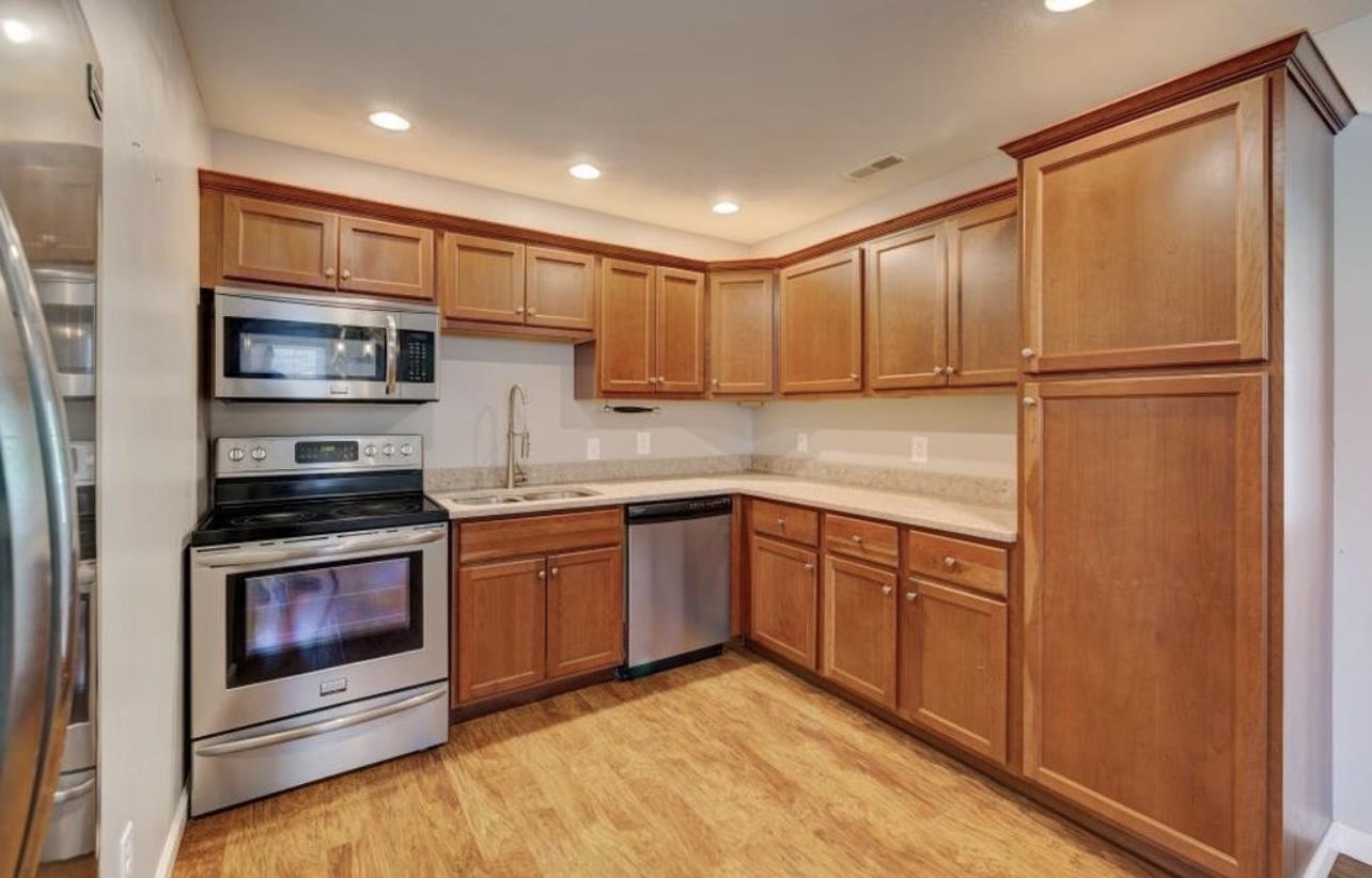 1524 Tamarack Road, Owensboro, Kentucky 42301, 3 Bedrooms Bedrooms, ,1 BathroomBathrooms,Single Family Residence,For Sale,Tamarack Road,89551