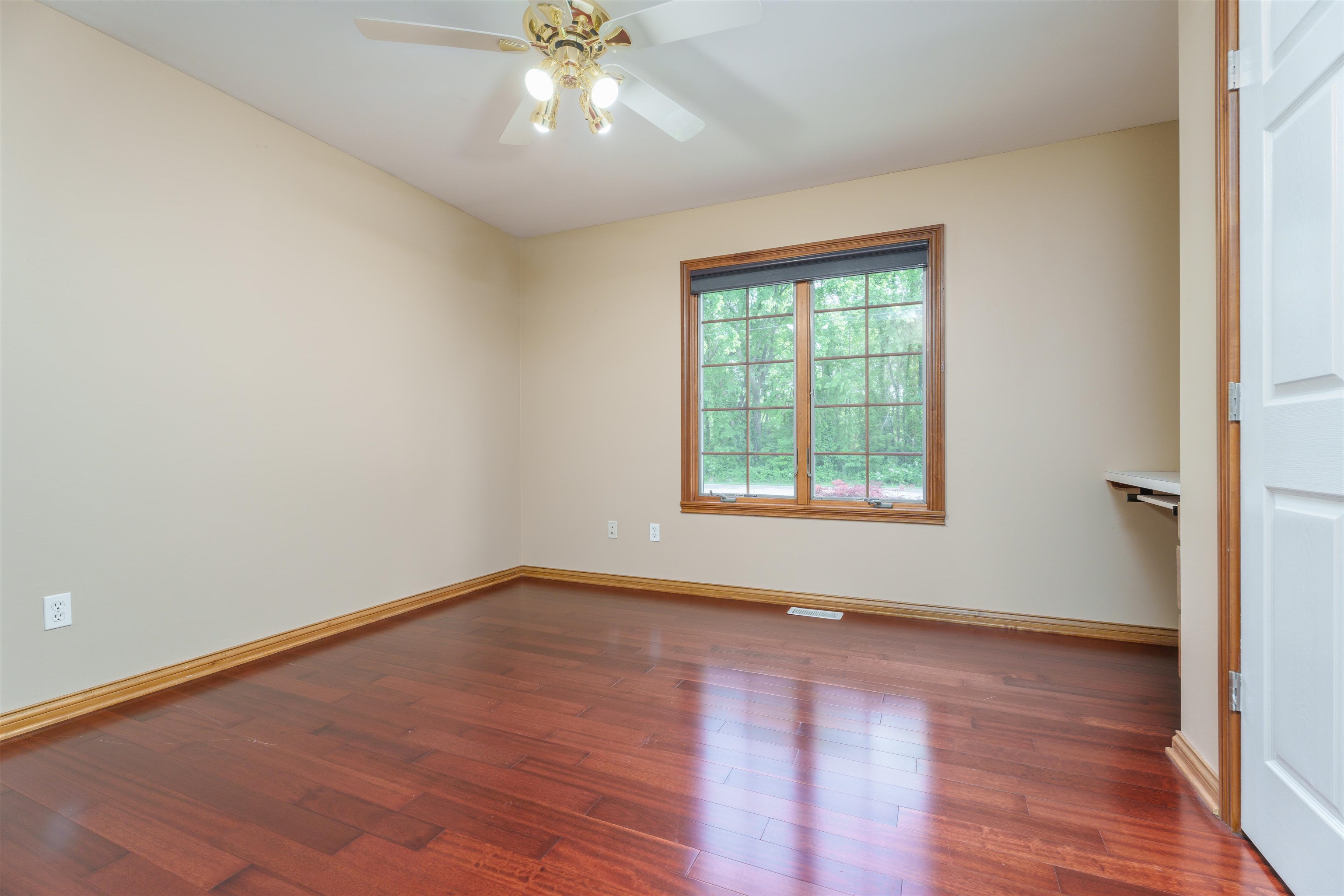 5653 Lee Rudy Road, Owensboro, Kentucky 42301, 4 Bedrooms Bedrooms, ,3 BathroomsBathrooms,Single Family Residence,For Sale,Lee Rudy Road,89561