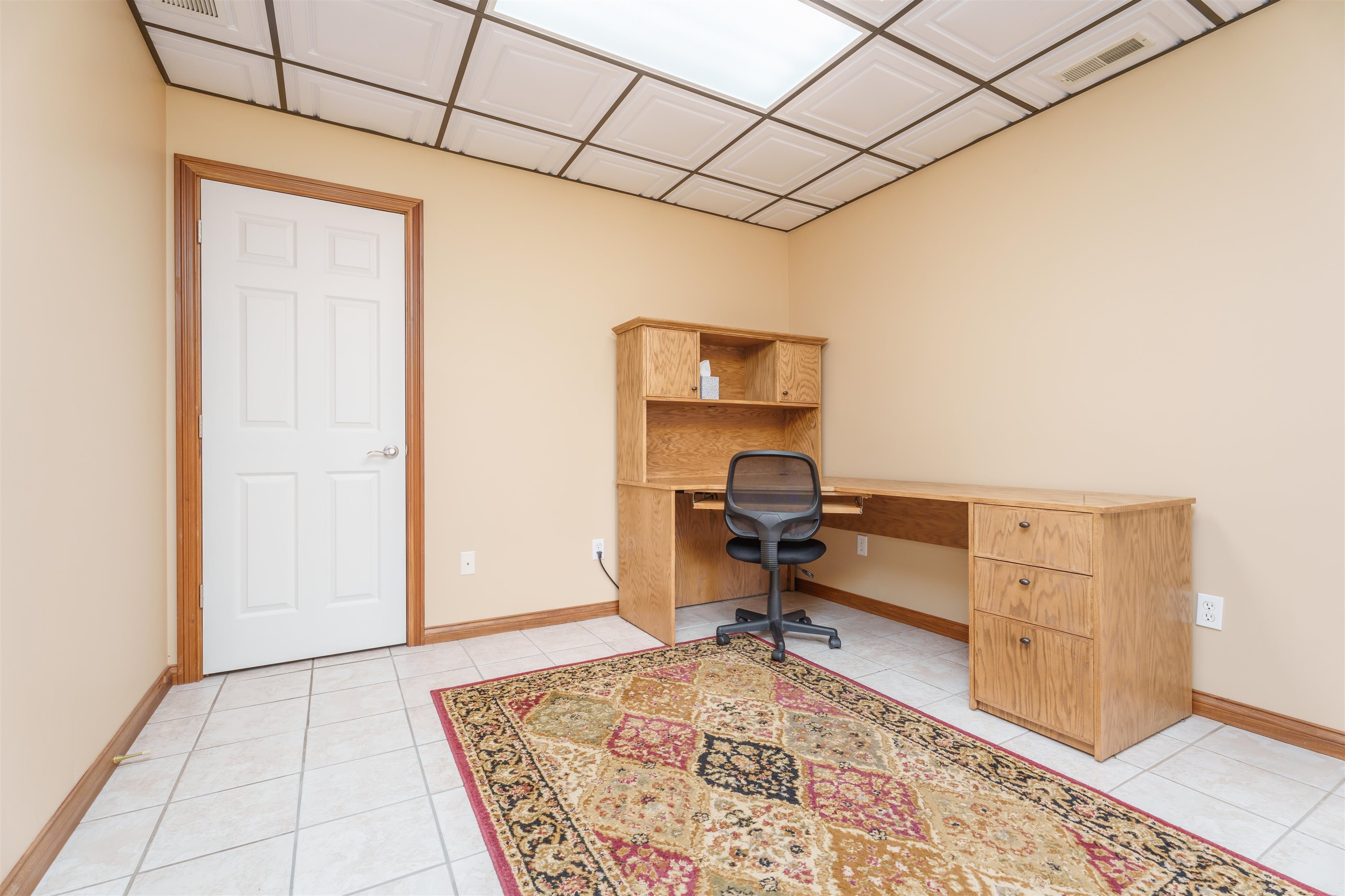 5653 Lee Rudy Road, Owensboro, Kentucky 42301, 4 Bedrooms Bedrooms, ,3 BathroomsBathrooms,Single Family Residence,For Sale,Lee Rudy Road,89561