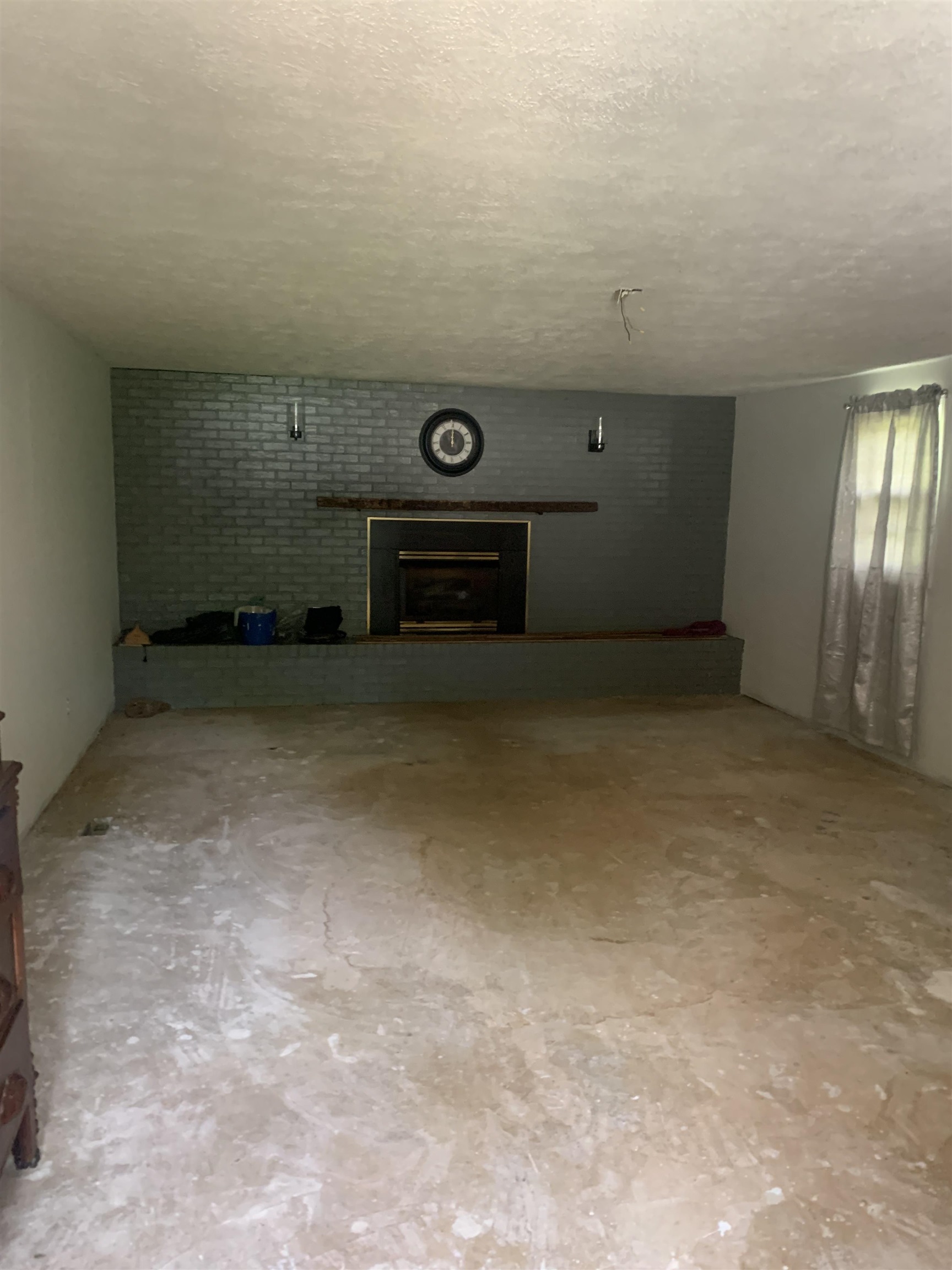 1121 Gilbert Lane, Owensboro, Kentucky 42303, 3 Bedrooms Bedrooms, ,1 BathroomBathrooms,Single Family Residence,For Sale,Gilbert Lane,89565