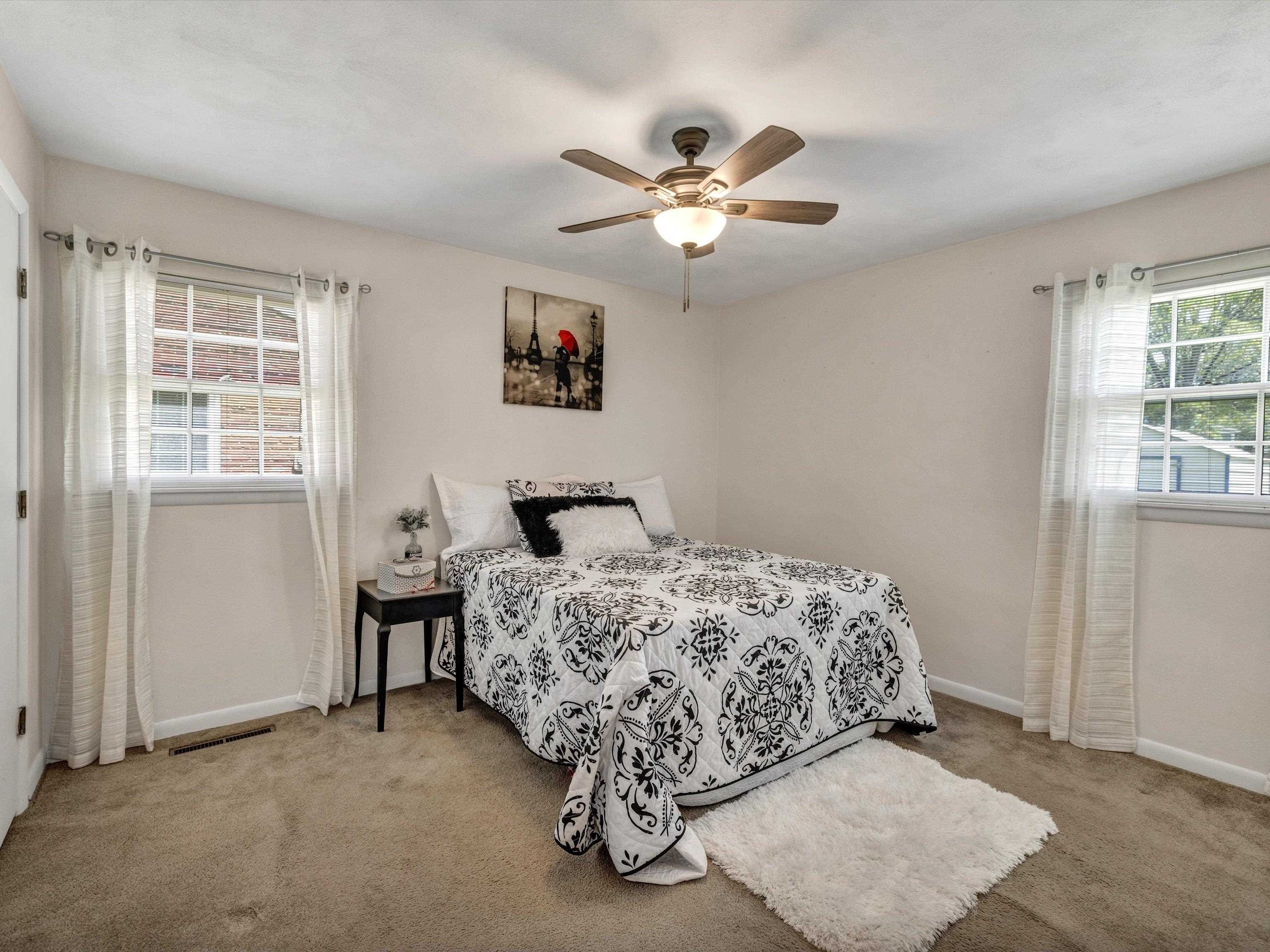 2803 Wesleyan Park Dr, Owensboro, Kentucky 42301, 3 Bedrooms Bedrooms, ,1 BathroomBathrooms,Single Family Residence,For Sale,Wesleyan Park Dr,89566