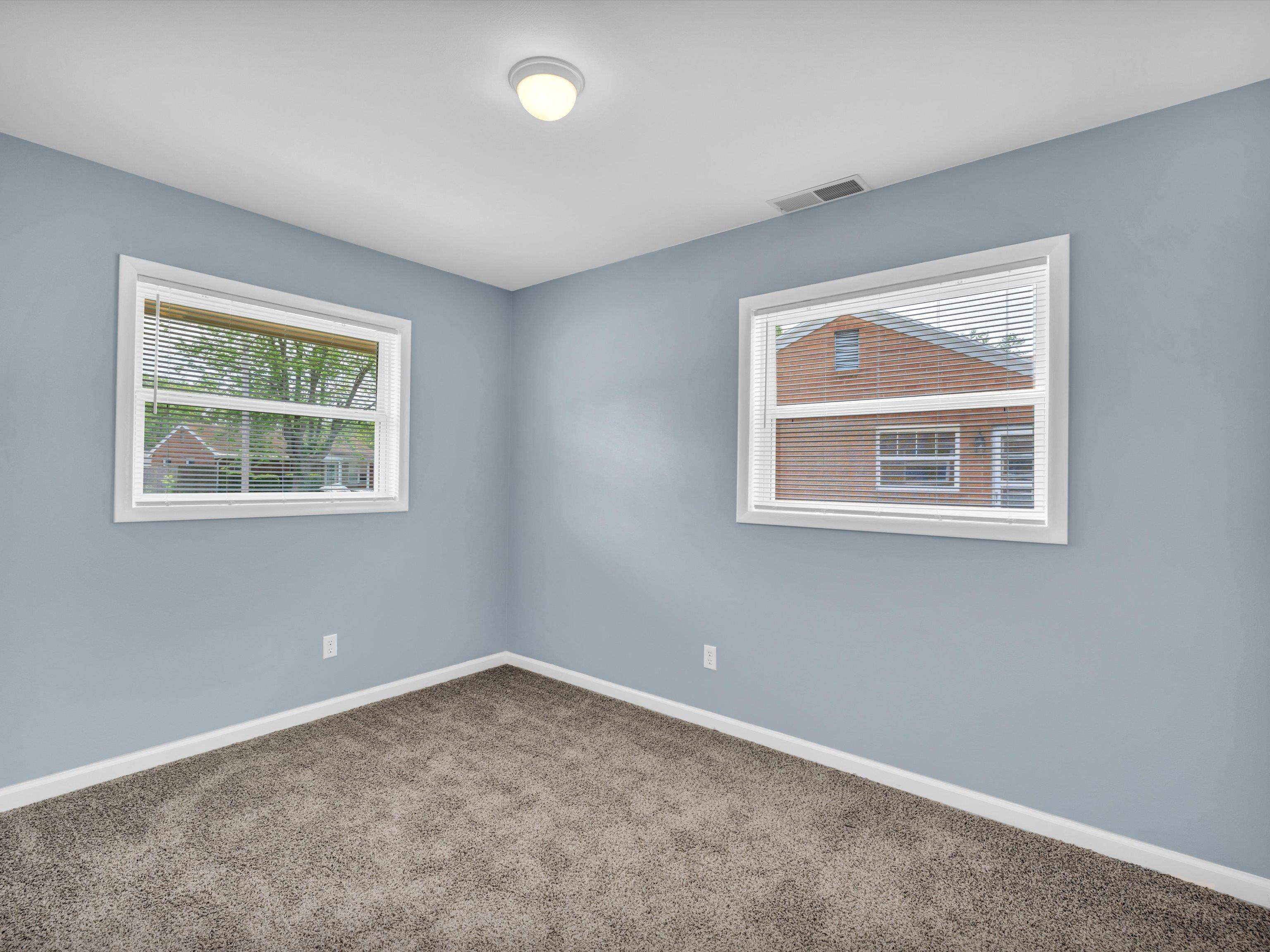 3812 Longfellow Drive, Owensboro, Kentucky 42303, 3 Bedrooms Bedrooms, ,1 BathroomBathrooms,Single Family Residence,For Sale,Longfellow Drive,89568