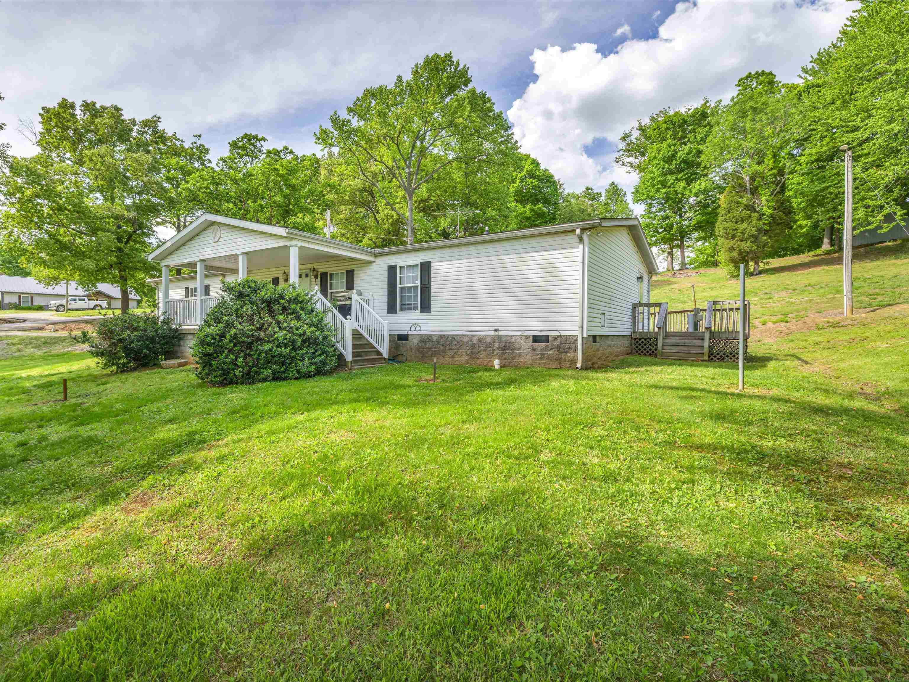 380 Hickory Ridge Rd, Lewisport, Kentucky 42351, 3 Bedrooms Bedrooms, ,2 BathroomsBathrooms,Single Family Residence,For Sale,Hickory Ridge Rd,89570