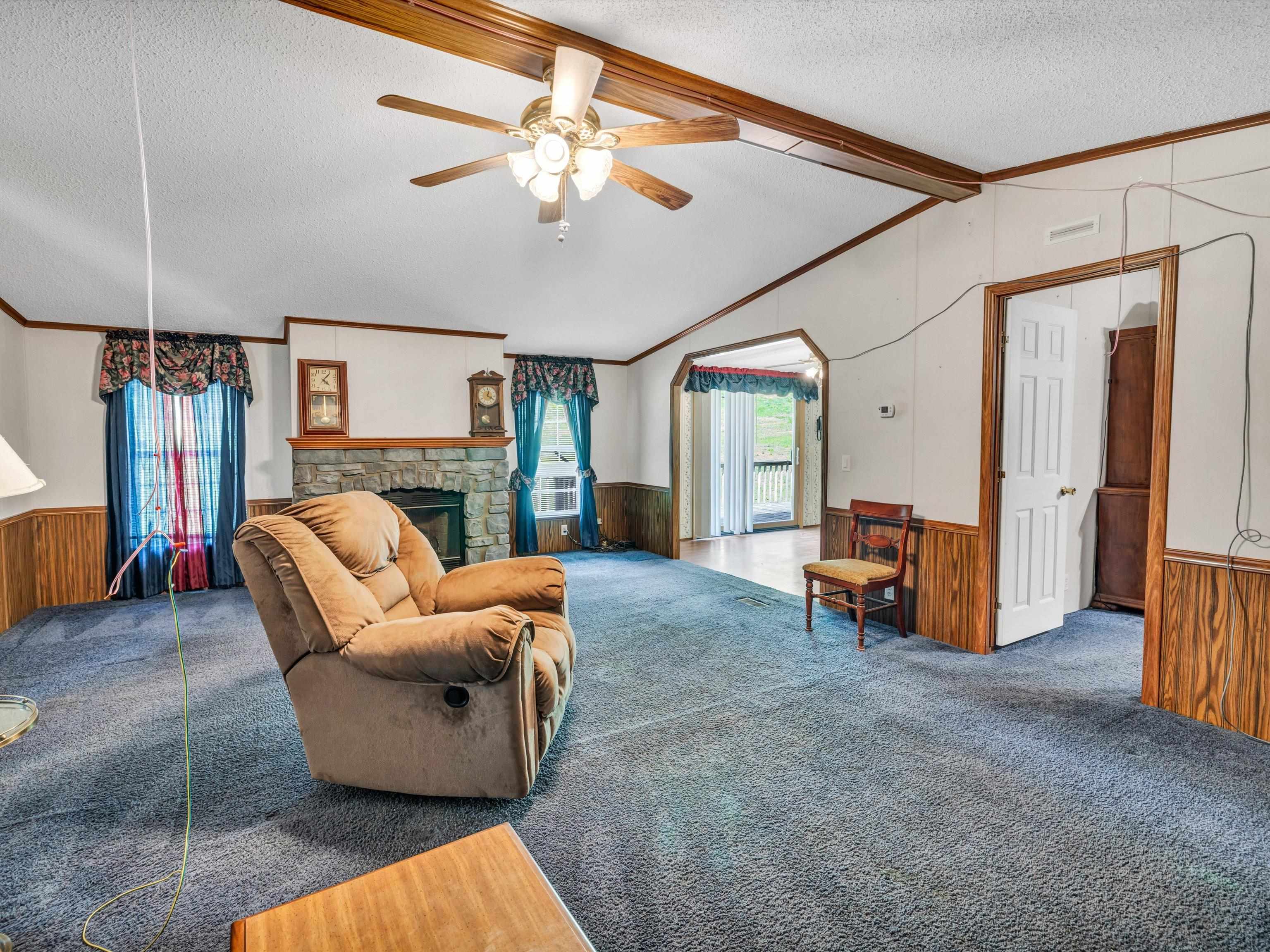 380 Hickory Ridge Rd, Lewisport, Kentucky 42351, 3 Bedrooms Bedrooms, ,2 BathroomsBathrooms,Single Family Residence,For Sale,Hickory Ridge Rd,89570