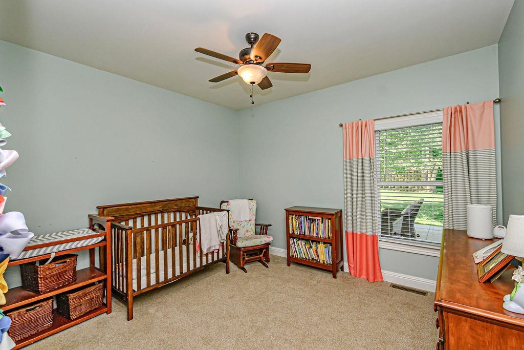 3036 Waterside Way, Owensboro, Kentucky 42303, 4 Bedrooms Bedrooms, ,3 BathroomsBathrooms,Single Family Residence,For Sale,Waterside Way,89572
