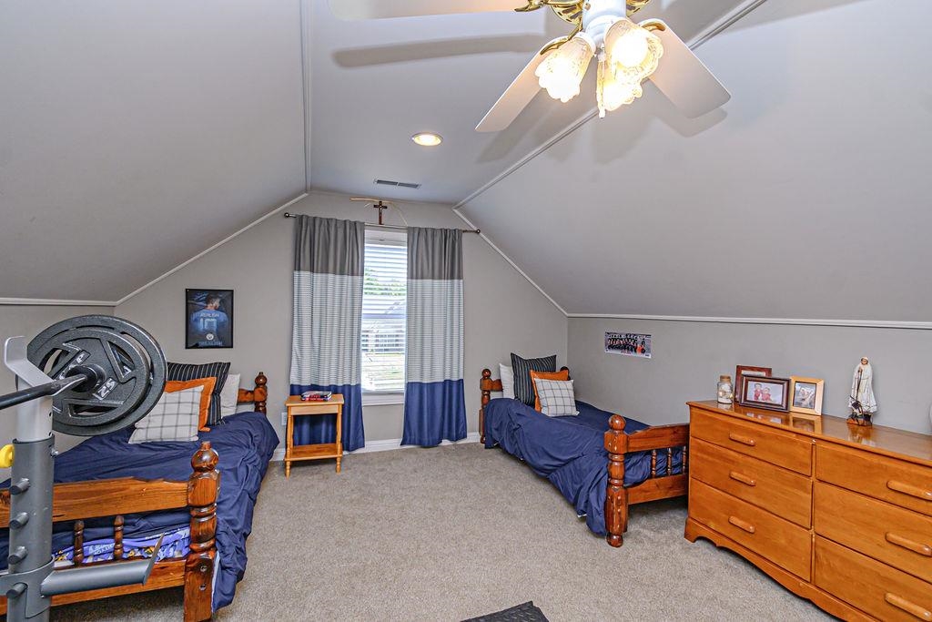 3036 Waterside Way, Owensboro, Kentucky 42303, 4 Bedrooms Bedrooms, ,3 BathroomsBathrooms,Single Family Residence,For Sale,Waterside Way,89572