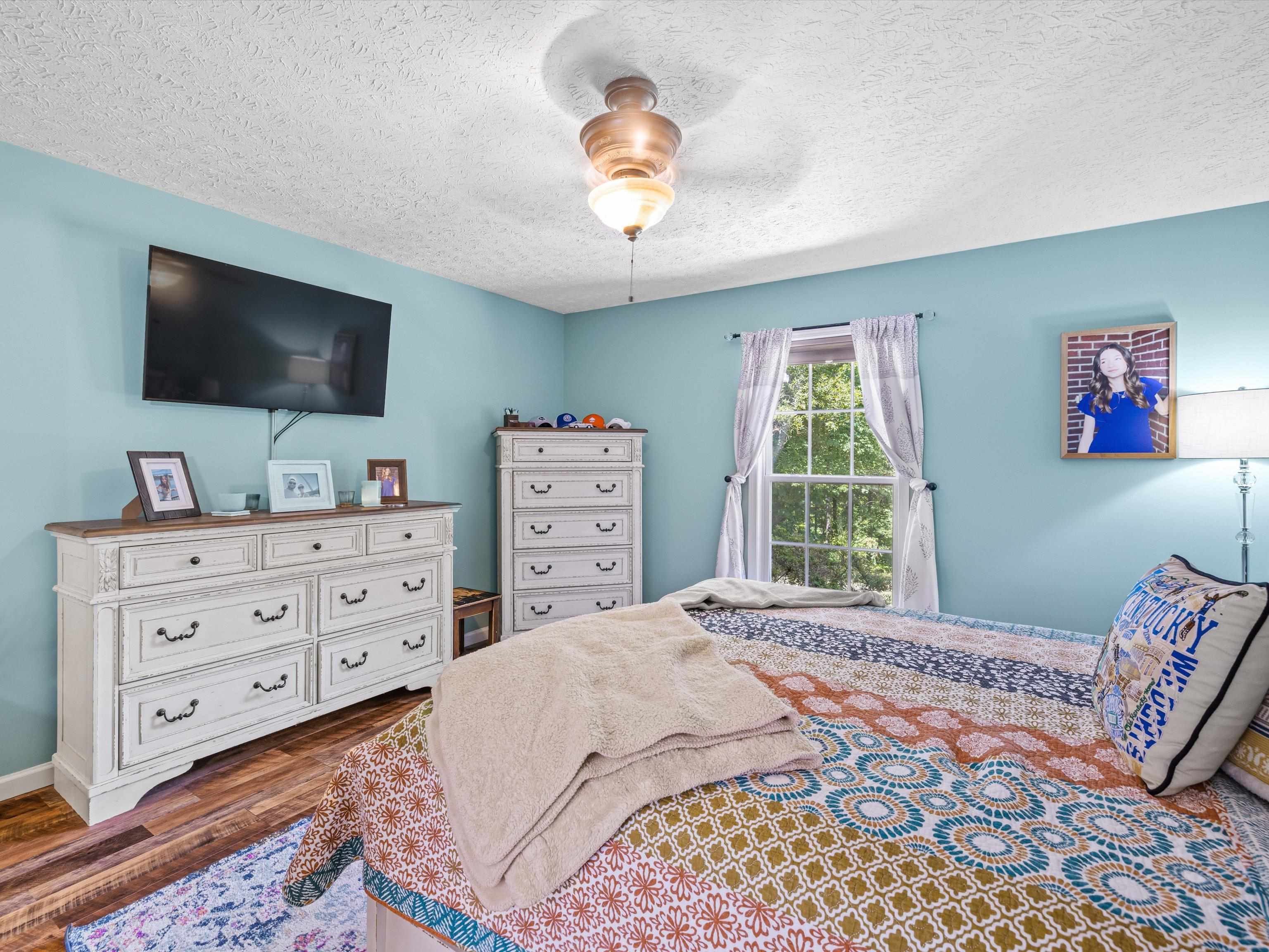 549 Water Tower Ln, Hartford, Kentucky 42347, 3 Bedrooms Bedrooms, ,2 BathroomsBathrooms,Single Family Residence,For Sale,Water Tower Ln,89580