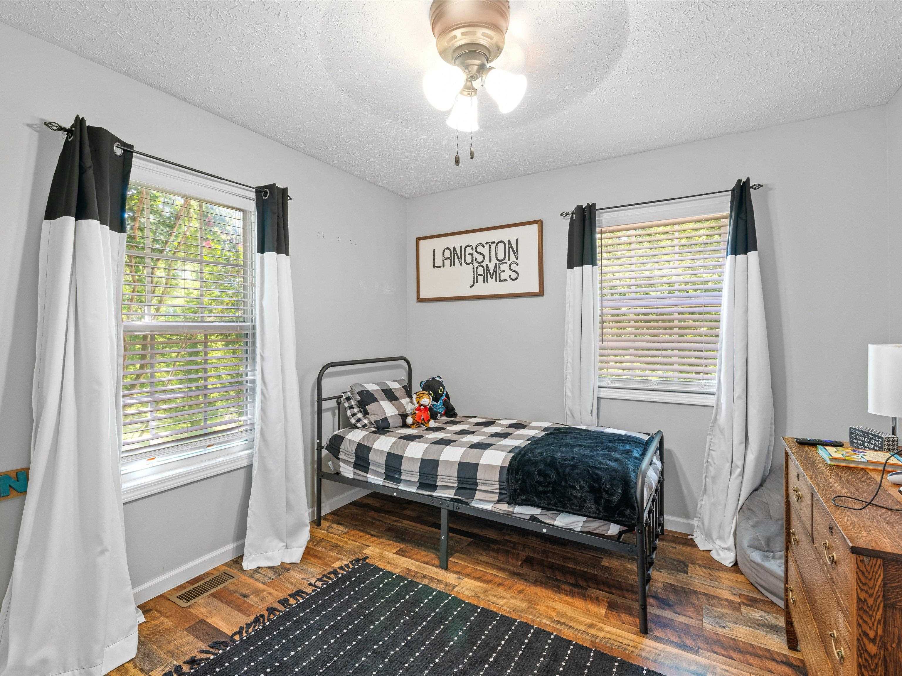 549 Water Tower Ln, Hartford, Kentucky 42347, 3 Bedrooms Bedrooms, ,2 BathroomsBathrooms,Single Family Residence,For Sale,Water Tower Ln,89580