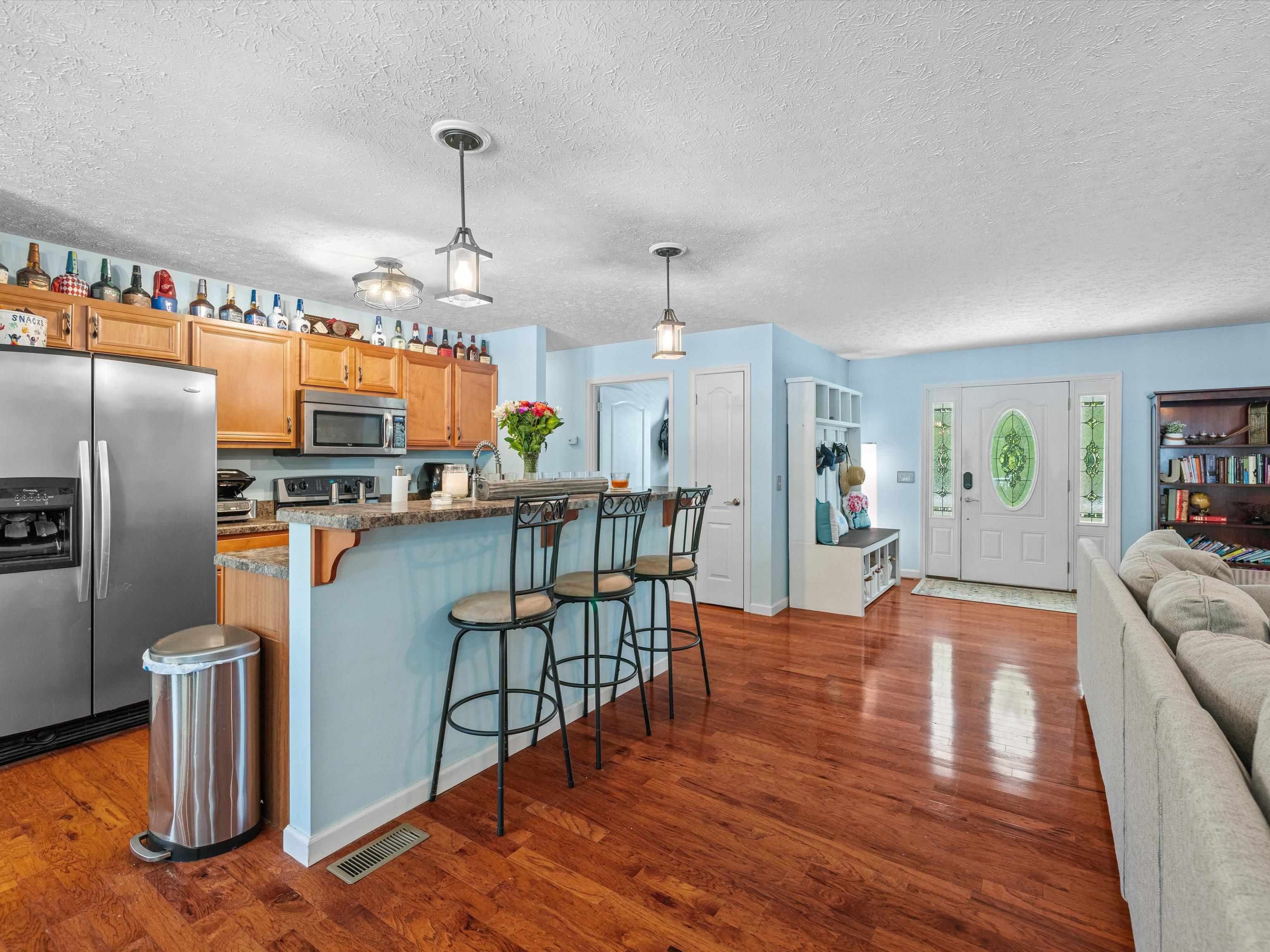 549 Water Tower Ln, Hartford, Kentucky 42347, 3 Bedrooms Bedrooms, ,2 BathroomsBathrooms,Single Family Residence,For Sale,Water Tower Ln,89580