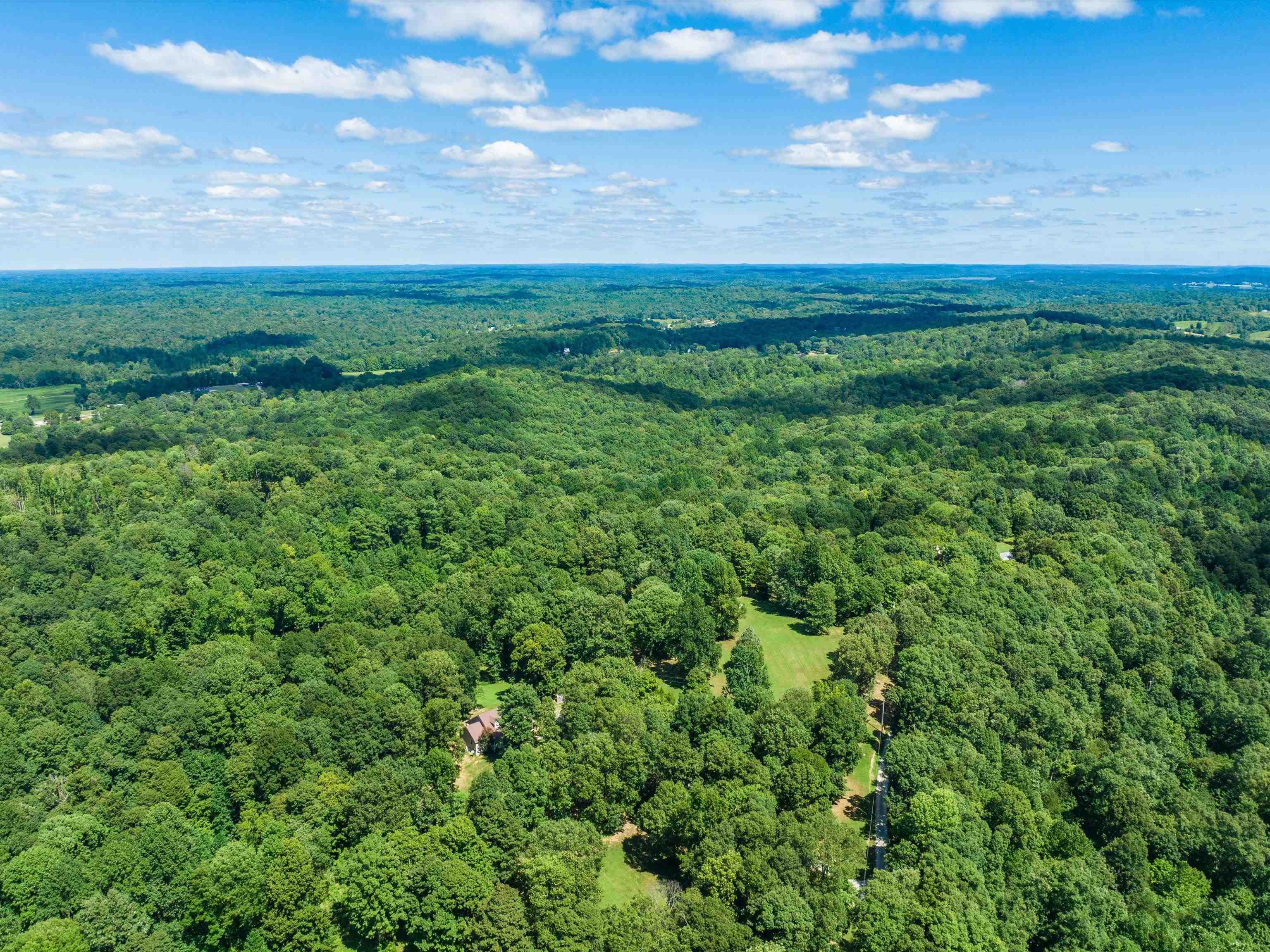 555 Water Tower Ln, Hartford, Kentucky 42347, 3 Bedrooms Bedrooms, ,2 BathroomsBathrooms,Single Family Residence,For Sale,Water Tower Ln,89581