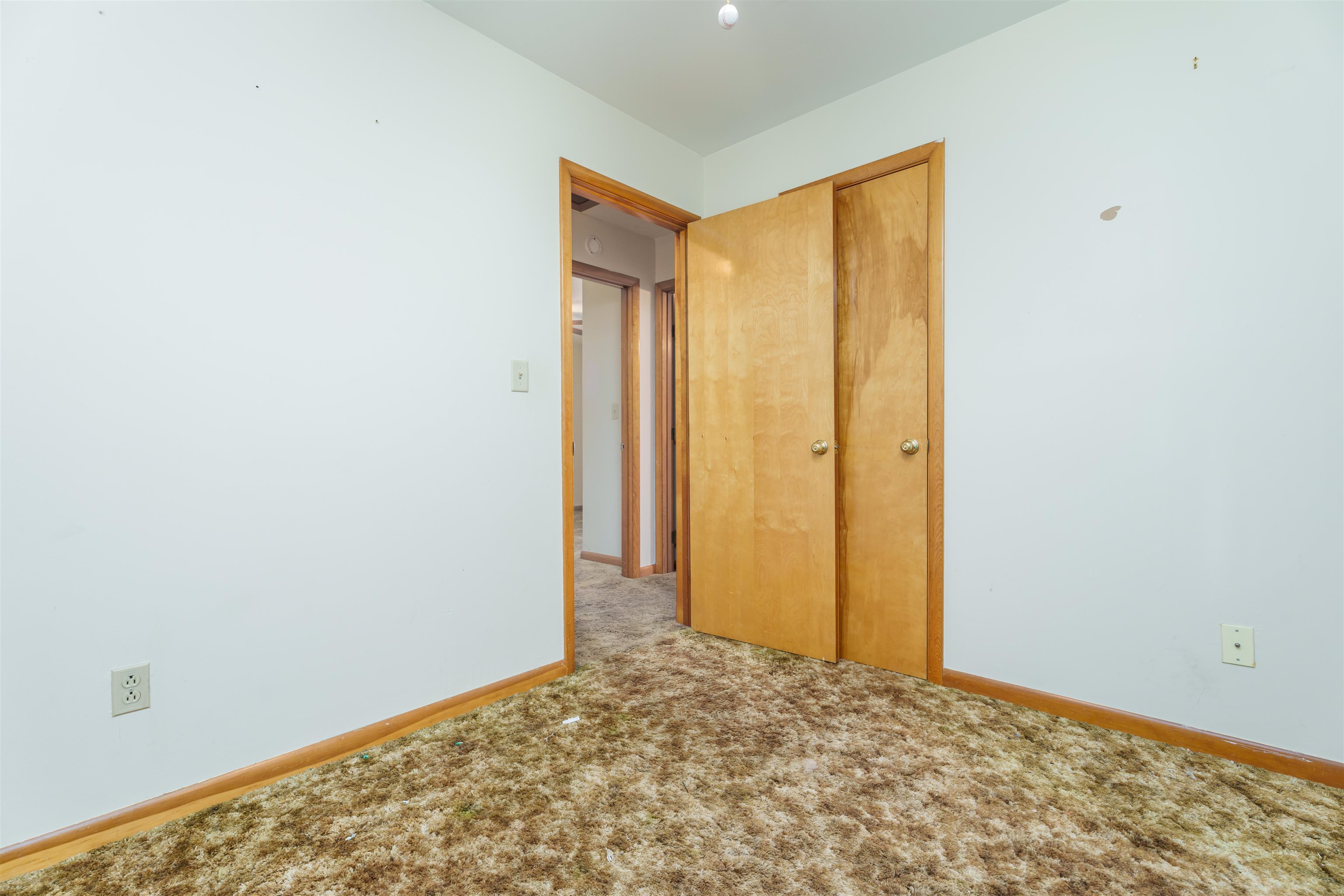 1827 Kelly Lane, Owensboro, Kentucky 42303, 3 Bedrooms Bedrooms, ,1 BathroomBathrooms,Single Family Residence,For Sale,Kelly Lane,89600