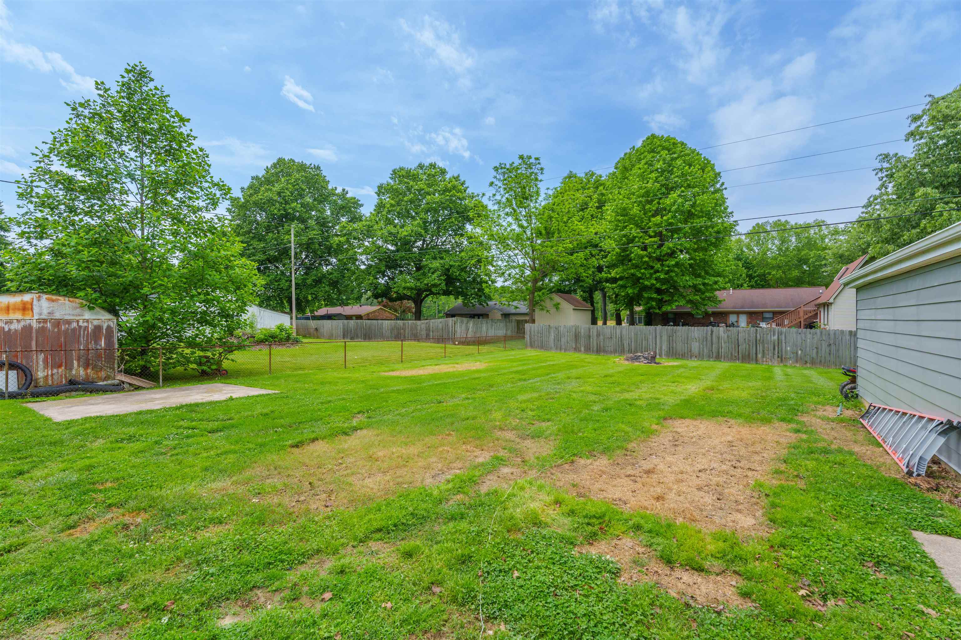 5117 Grandview Drive, Owensboro, Kentucky 42303, 3 Bedrooms Bedrooms, ,2 BathroomsBathrooms,Single Family Residence,For Sale,Grandview Drive,89605