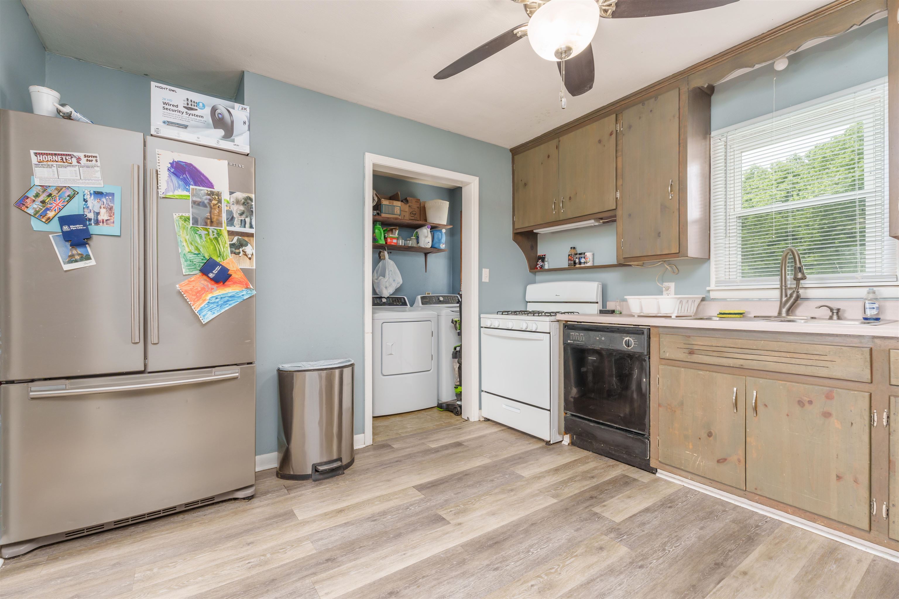 5117 Grandview Drive, Owensboro, Kentucky 42303, 3 Bedrooms Bedrooms, ,2 BathroomsBathrooms,Single Family Residence,For Sale,Grandview Drive,89605