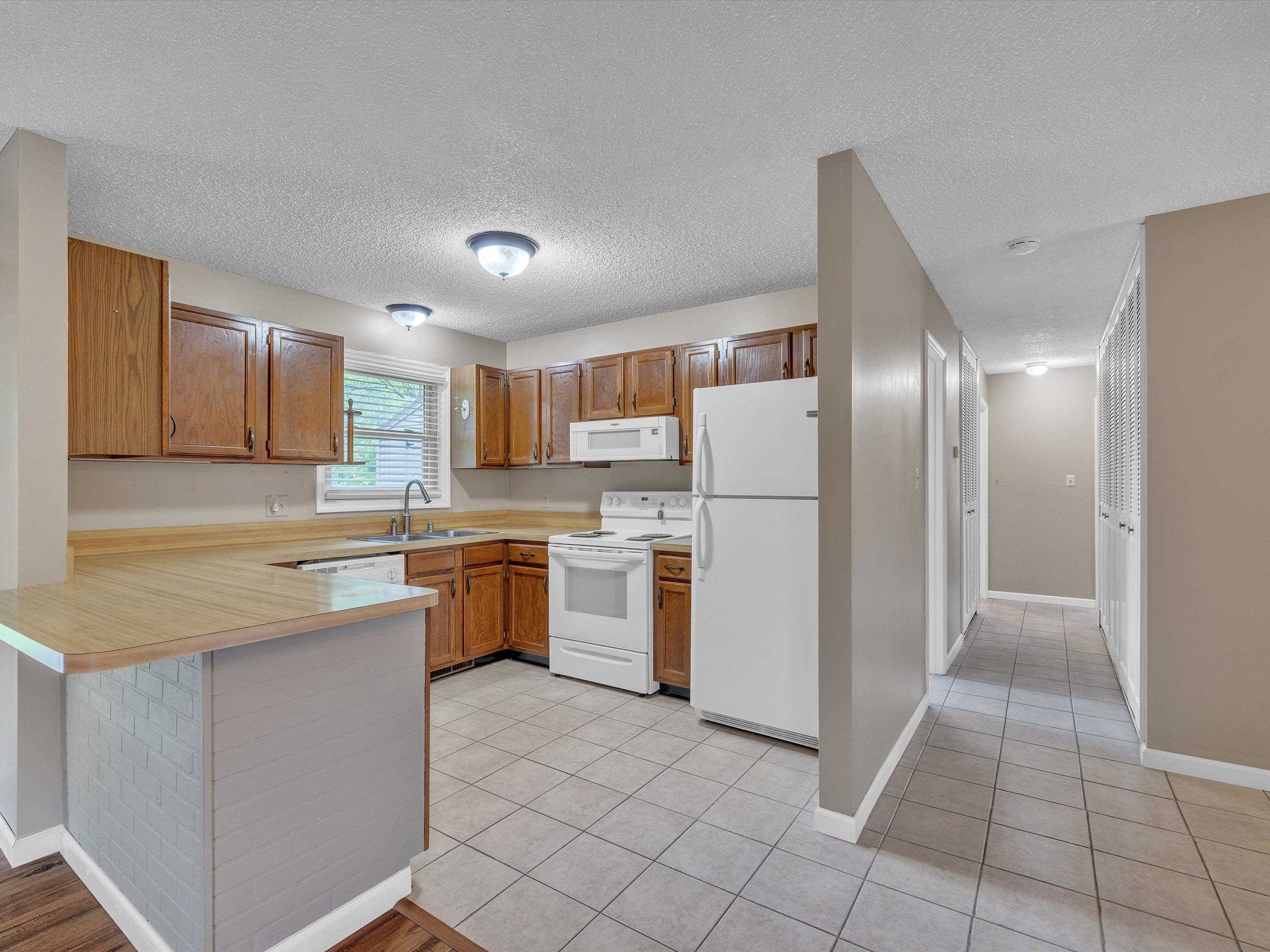 3347 Bold Forbes Way, Owensboro, Kentucky 42303, 3 Bedrooms Bedrooms, ,2 BathroomsBathrooms,Single Family Residence,For Sale,Bold Forbes Way,89606