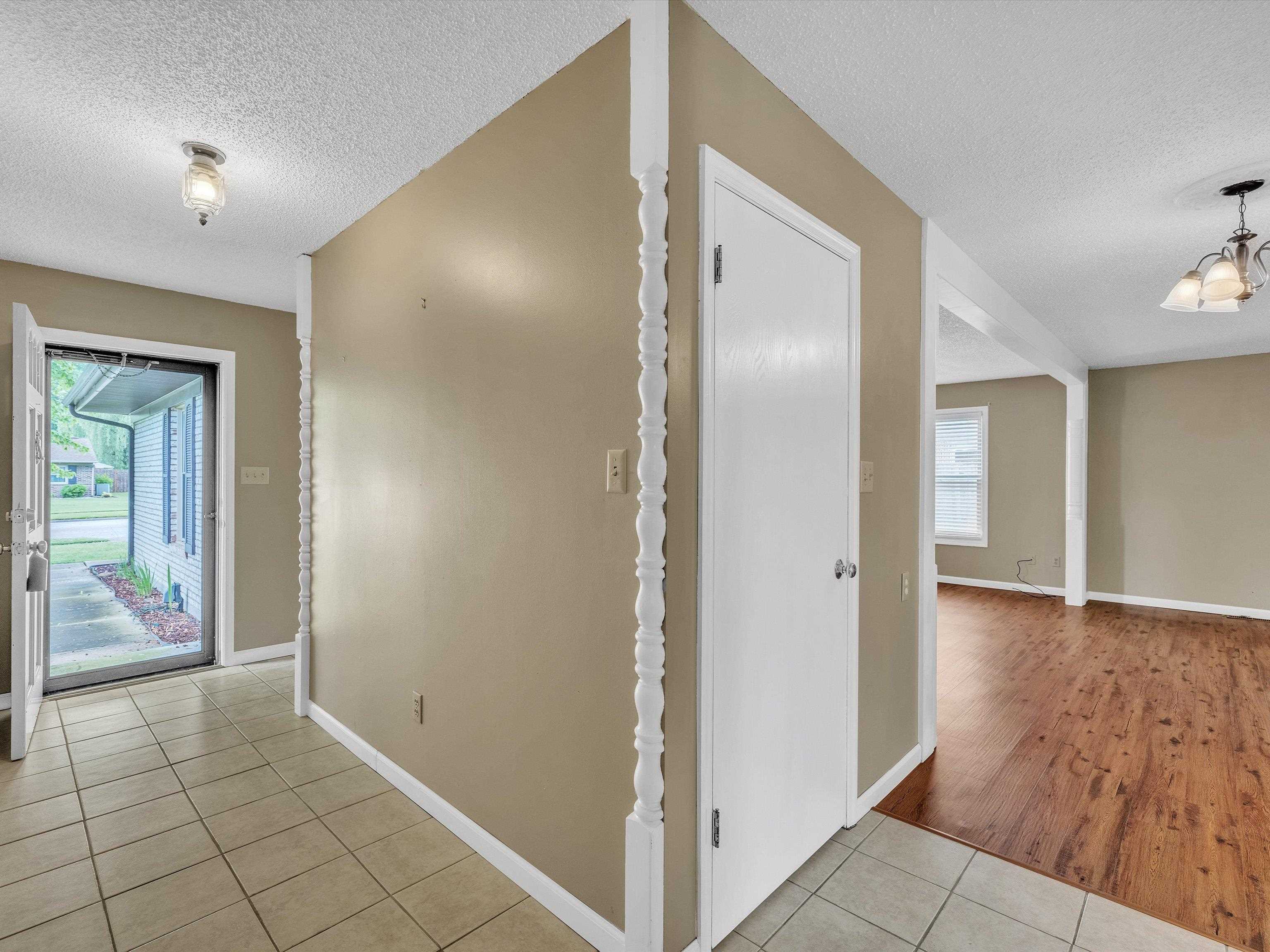 3347 Bold Forbes Way, Owensboro, Kentucky 42303, 3 Bedrooms Bedrooms, ,2 BathroomsBathrooms,Single Family Residence,For Sale,Bold Forbes Way,89606