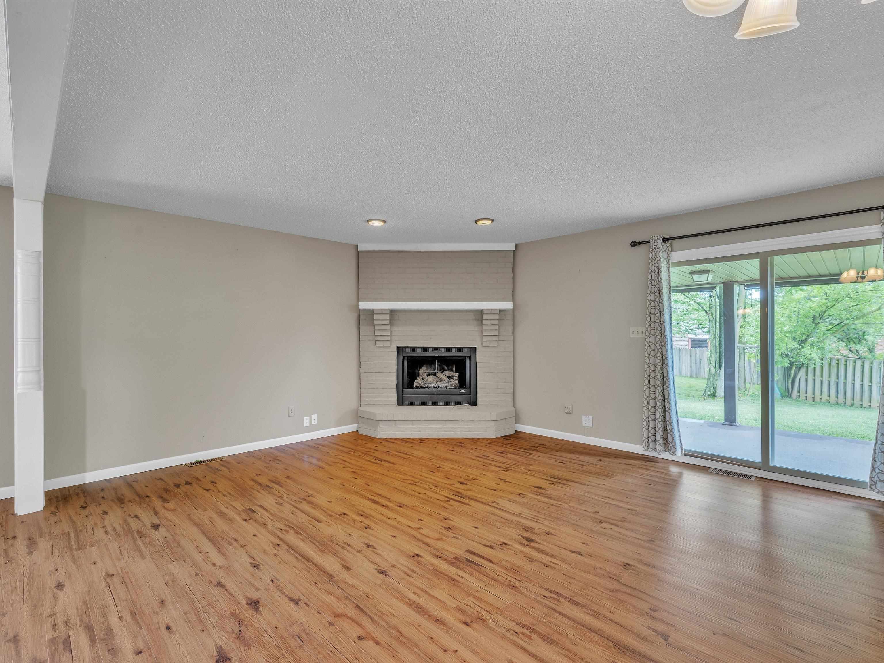 3347 Bold Forbes Way, Owensboro, Kentucky 42303, 3 Bedrooms Bedrooms, ,2 BathroomsBathrooms,Single Family Residence,For Sale,Bold Forbes Way,89606