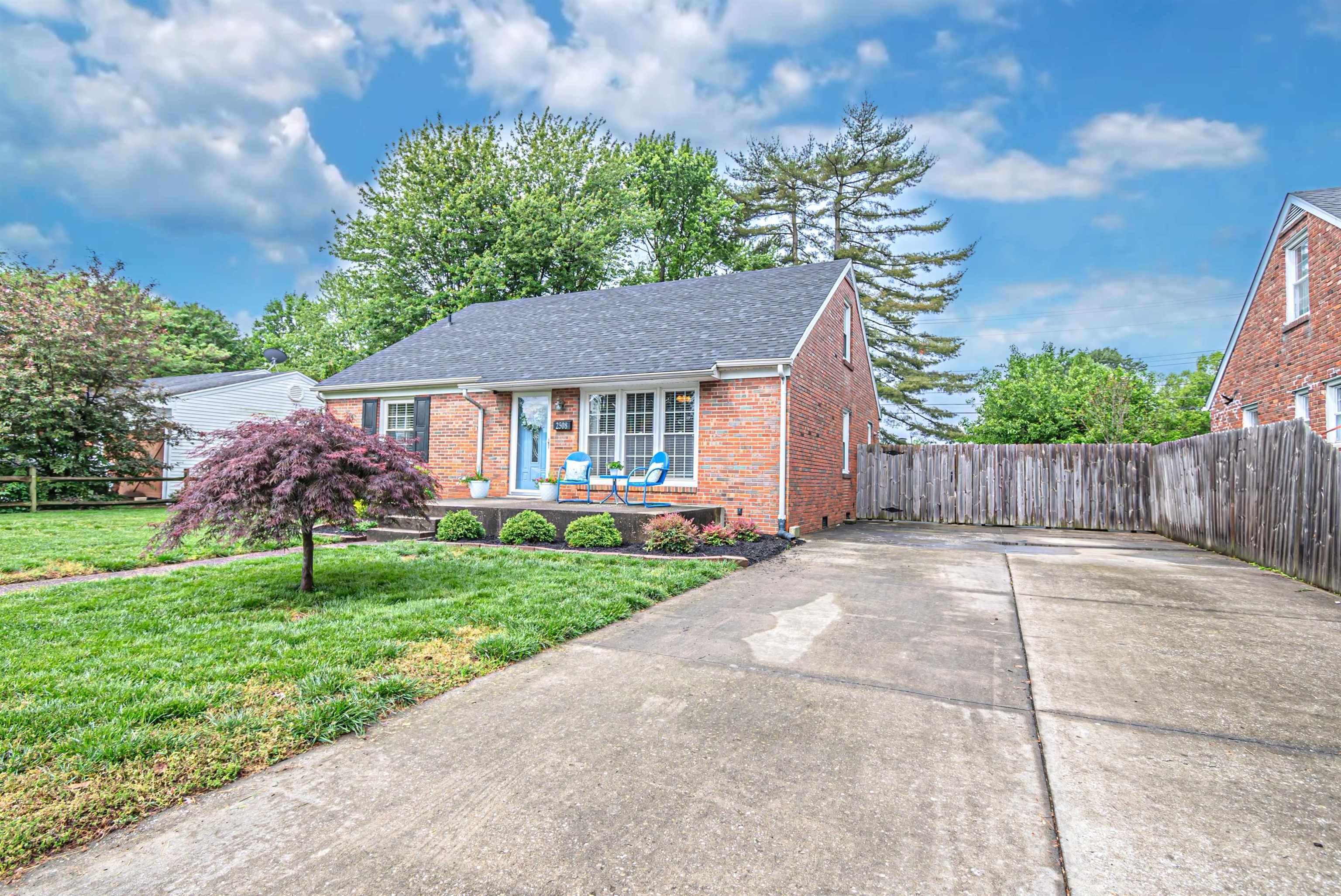 2508 Cherokee Dr, Owensboro, Kentucky 42301, 4 Bedrooms Bedrooms, ,2 BathroomsBathrooms,Single Family Residence,For Sale,Cherokee Dr,89607