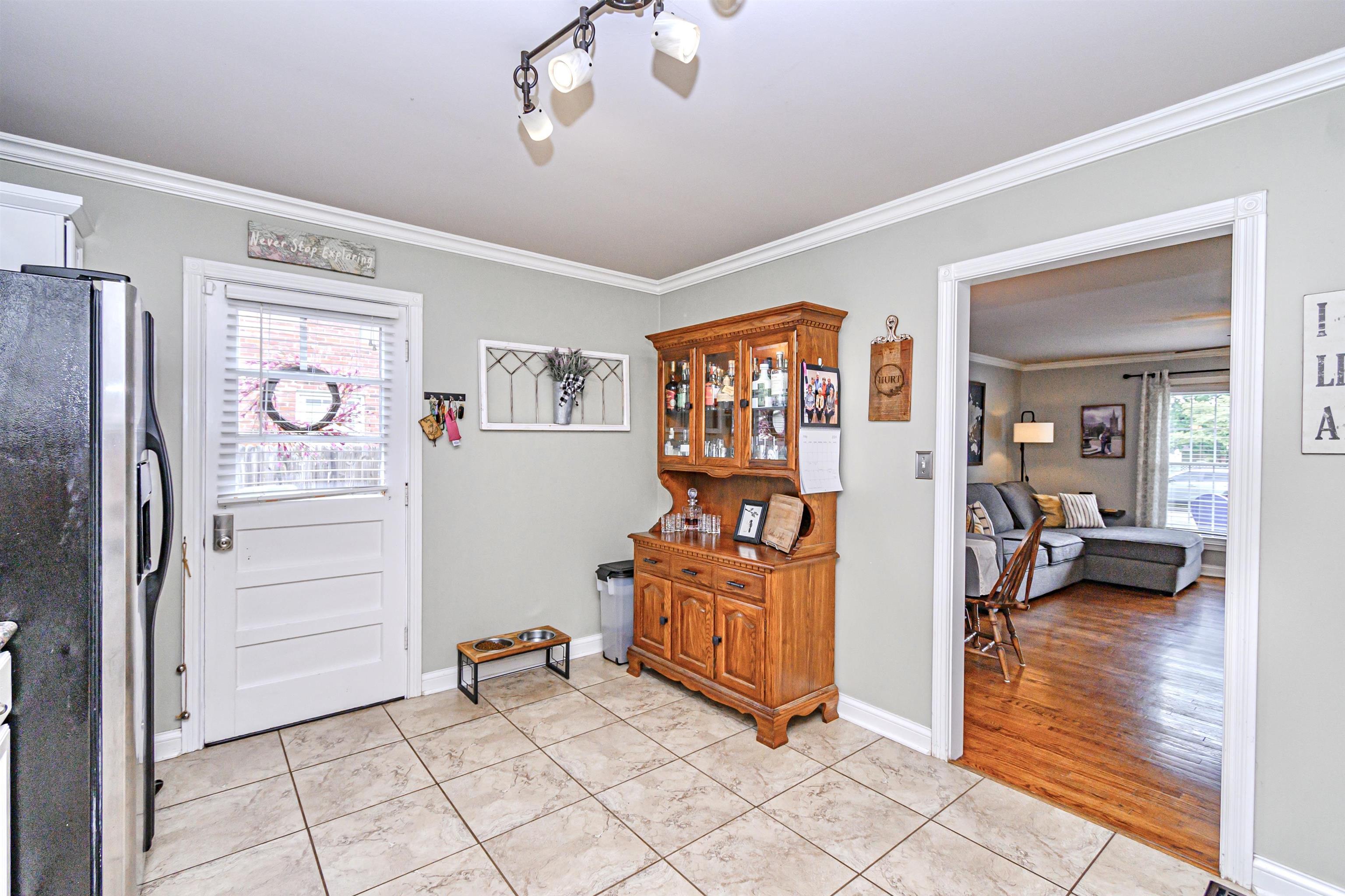 2508 Cherokee Dr, Owensboro, Kentucky 42301, 4 Bedrooms Bedrooms, ,2 BathroomsBathrooms,Single Family Residence,For Sale,Cherokee Dr,89607