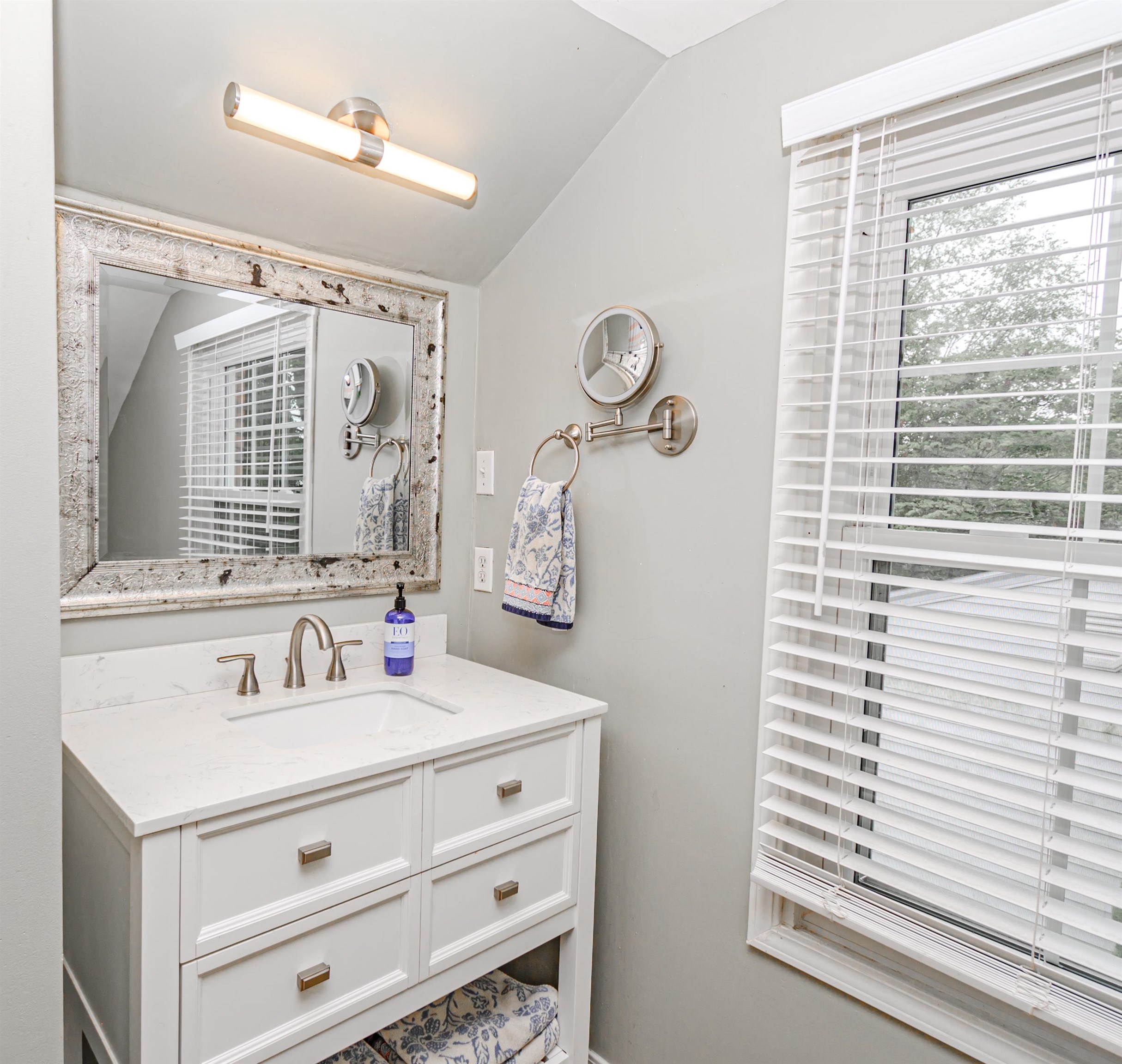 2508 Cherokee Dr, Owensboro, Kentucky 42301, 4 Bedrooms Bedrooms, ,2 BathroomsBathrooms,Single Family Residence,For Sale,Cherokee Dr,89607