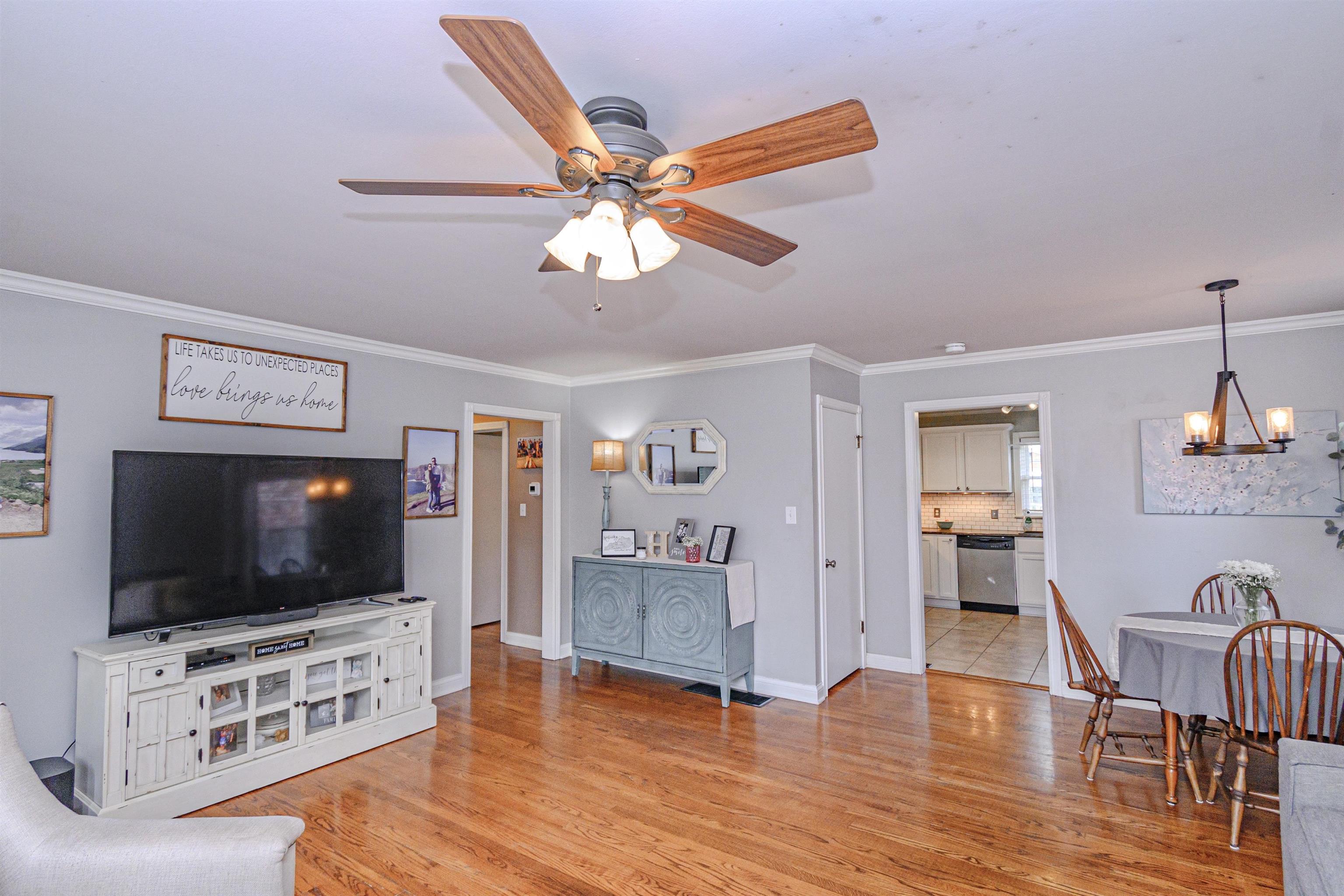 2508 Cherokee Dr, Owensboro, Kentucky 42301, 4 Bedrooms Bedrooms, ,2 BathroomsBathrooms,Single Family Residence,For Sale,Cherokee Dr,89607