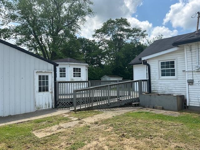 202 5th Street, Cloverport, Kentucky 40111, 3 Bedrooms Bedrooms, ,2 BathroomsBathrooms,Single Family Residence,For Sale,5th Street,89614