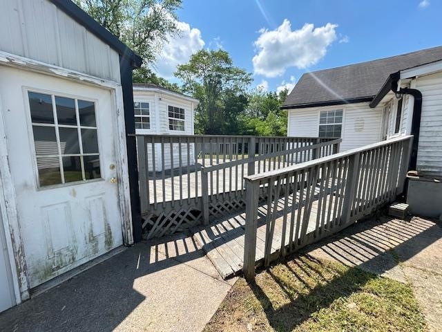 202 5th Street, Cloverport, Kentucky 40111, 3 Bedrooms Bedrooms, ,2 BathroomsBathrooms,Single Family Residence,For Sale,5th Street,89614