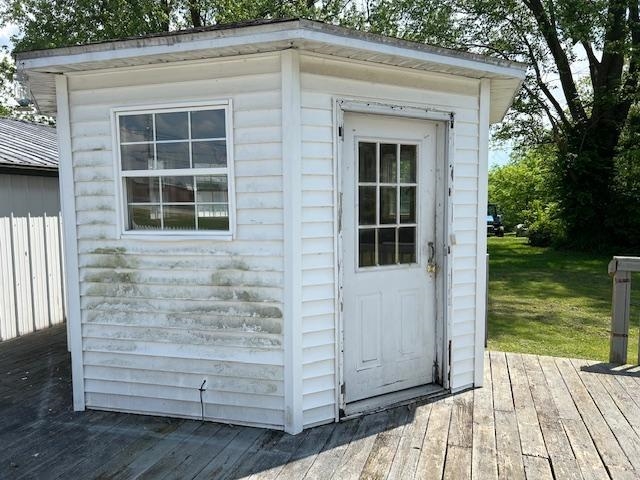 202 5th Street, Cloverport, Kentucky 40111, 3 Bedrooms Bedrooms, ,2 BathroomsBathrooms,Single Family Residence,For Sale,5th Street,89614