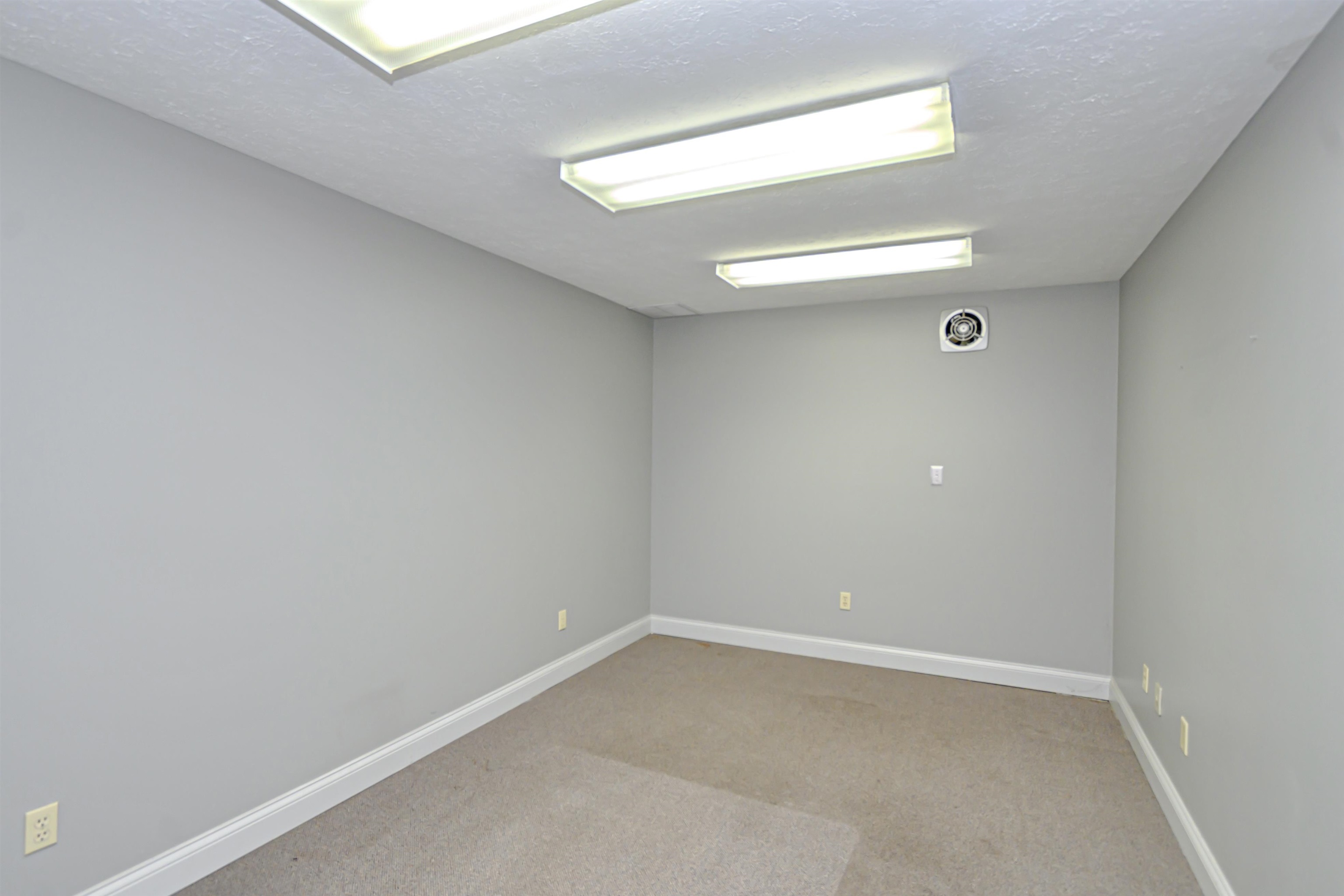 3095 Kentronics Dr, Owensboro, Kentucky 42301, ,Industrial,For Sale,Kentronics Dr,89615
