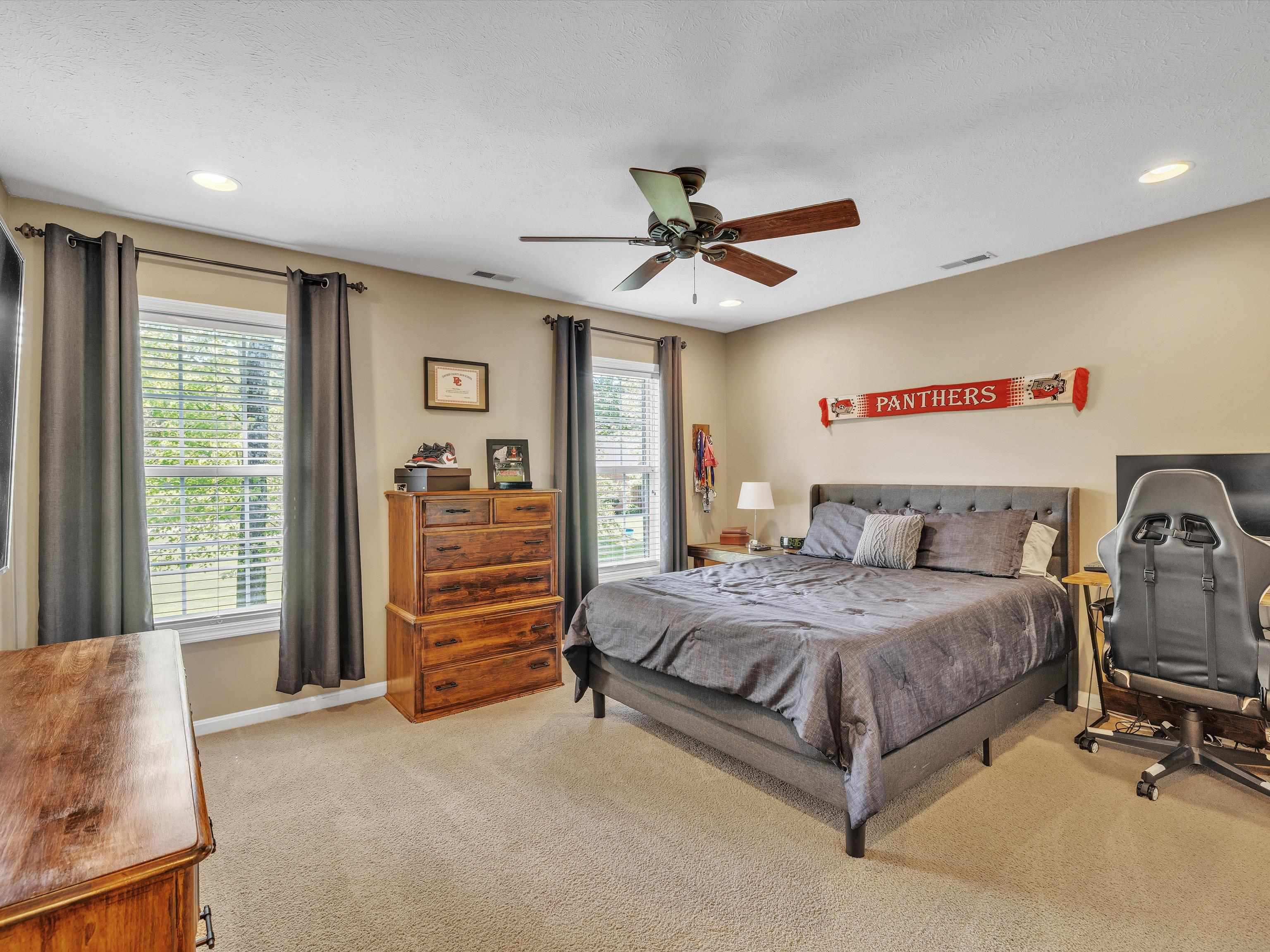 5219 Woodpointe Ct., Owensboro, Kentucky 42303-9999, 4 Bedrooms Bedrooms, ,2 BathroomsBathrooms,Single Family Residence,For Sale,Woodpointe Ct.,89617