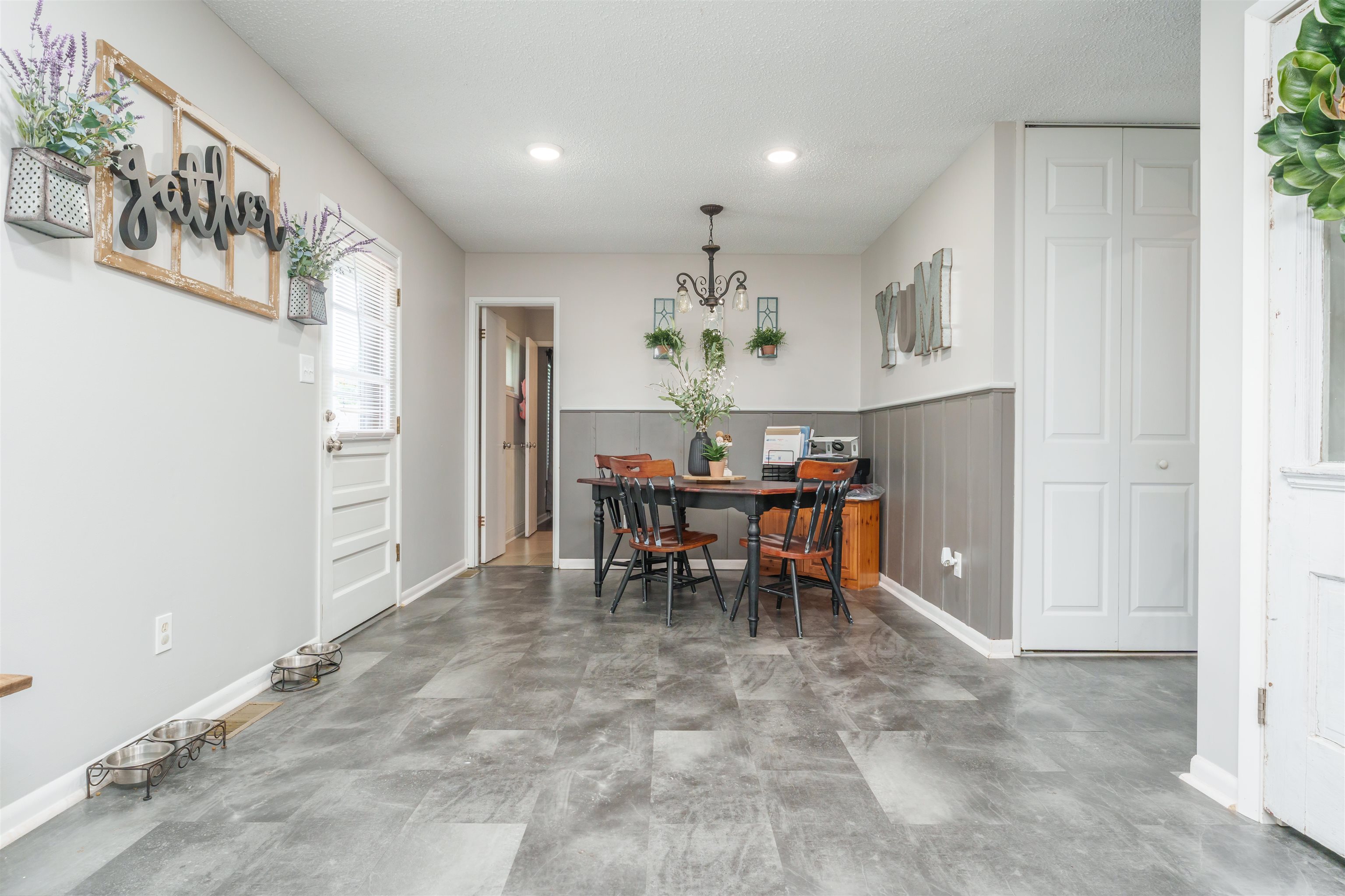 3618 Aristides Drive, Owensboro, Kentucky 42303, 3 Bedrooms Bedrooms, ,2 BathroomsBathrooms,Single Family Residence,For Sale,Aristides Drive,89618