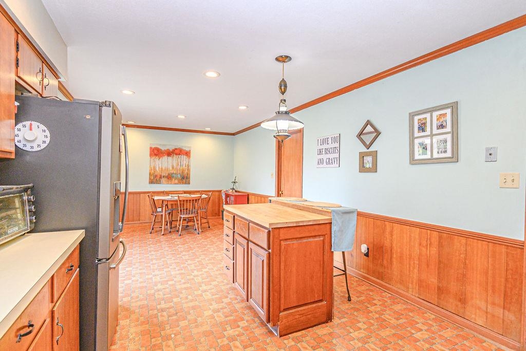 3871 Thresher Street, Owensboro, Kentucky 42301, 3 Bedrooms Bedrooms, ,1 BathroomBathrooms,Single Family Residence,For Sale,Thresher Street,89623