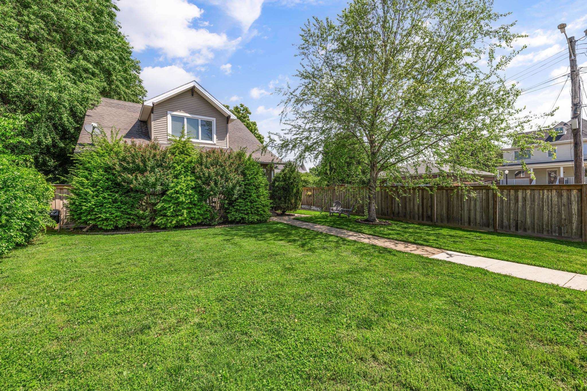 326 Griffith Ave, Owensboro, Kentucky 42301, 3 Bedrooms Bedrooms, ,3 BathroomsBathrooms,Single Family Residence,For Sale,Griffith Ave,89625