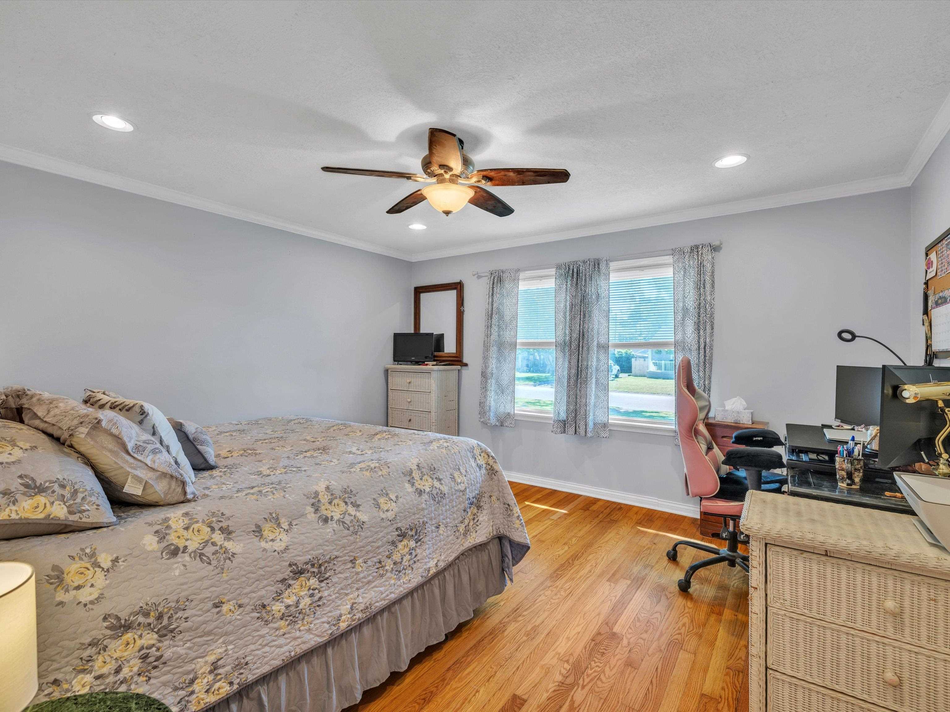 3821 Willow Way, Owensboro, Kentucky 42301, 3 Bedrooms Bedrooms, ,2 BathroomsBathrooms,Single Family Residence,For Sale,Willow Way,89629